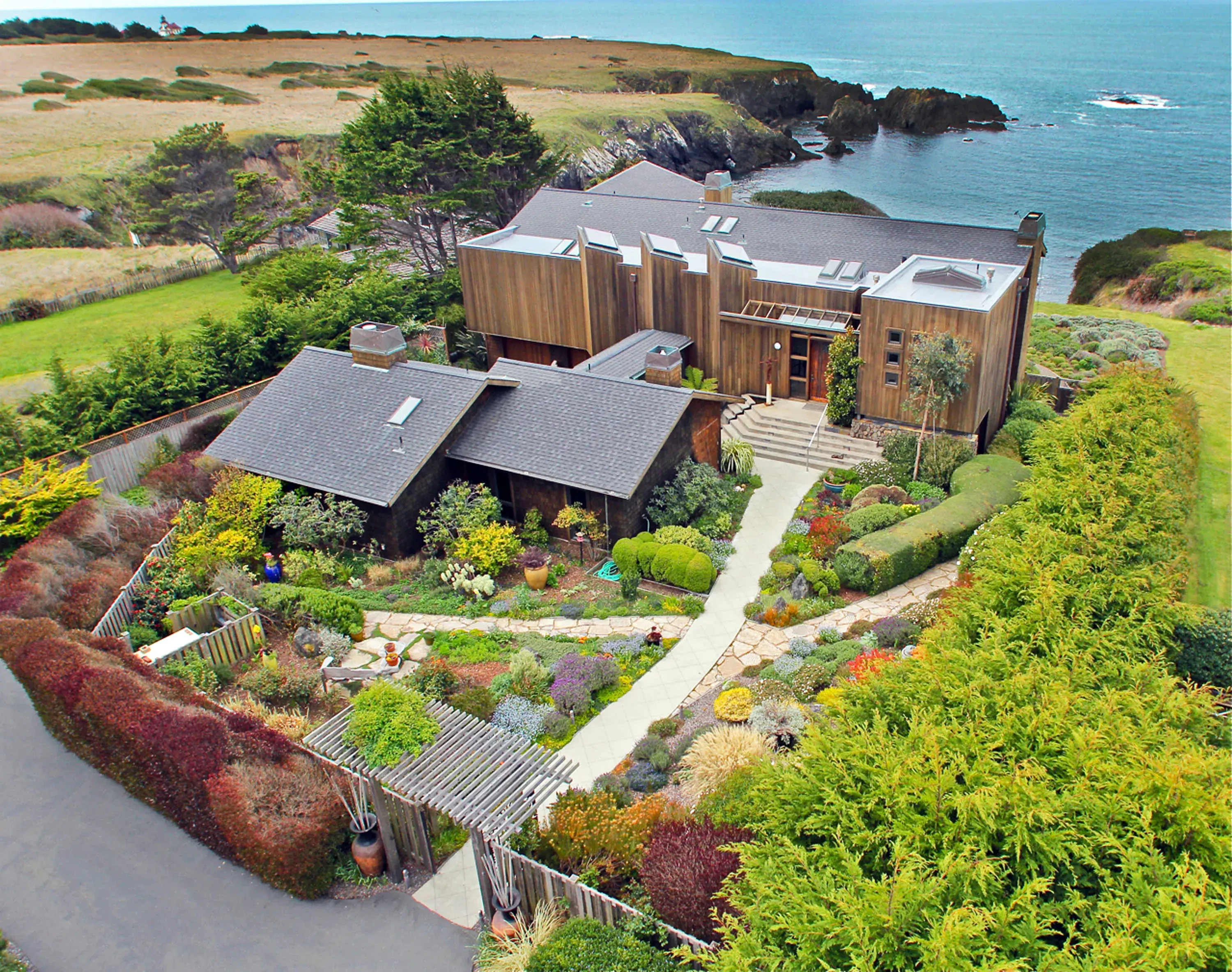 45431 Greenling Circle, Mendocino, California 95460 - 45431-greenling-circle-mendocino-california00-17-23-42-4242_haftsu