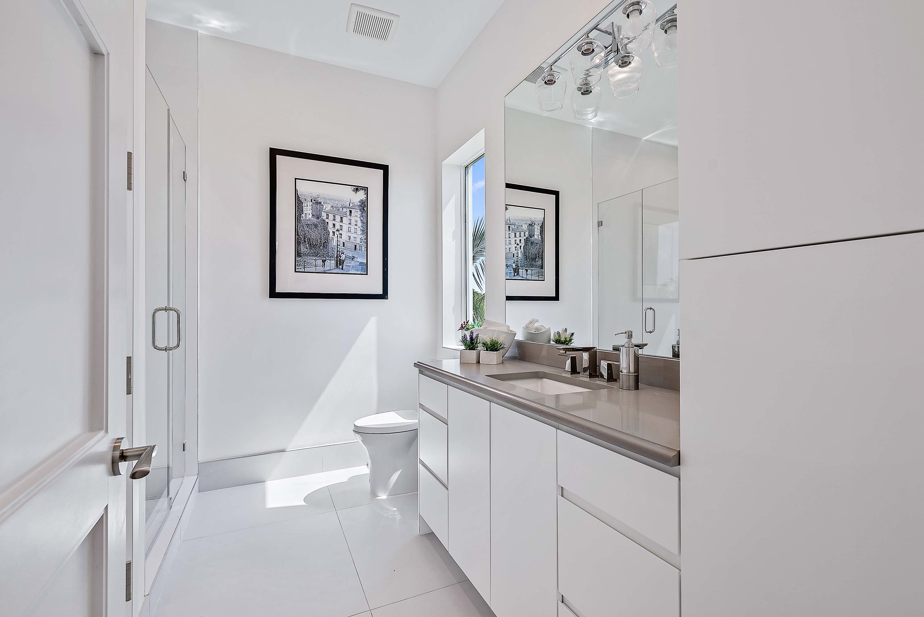 27 7916 South Ocean Drive - Luxury Real Estate - Concierge Auctions