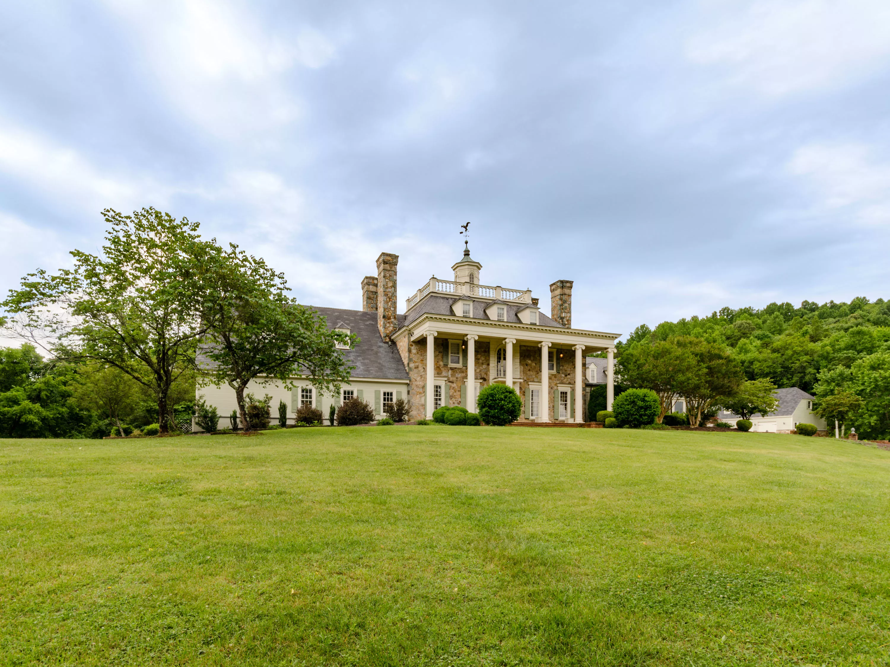 2515 Stone Ridge Road, Blue Ridge Mountains, Virginia 24538 - 2515-stone-ridge-rd-concord-va-02-08-03-48-4848_flhhhq