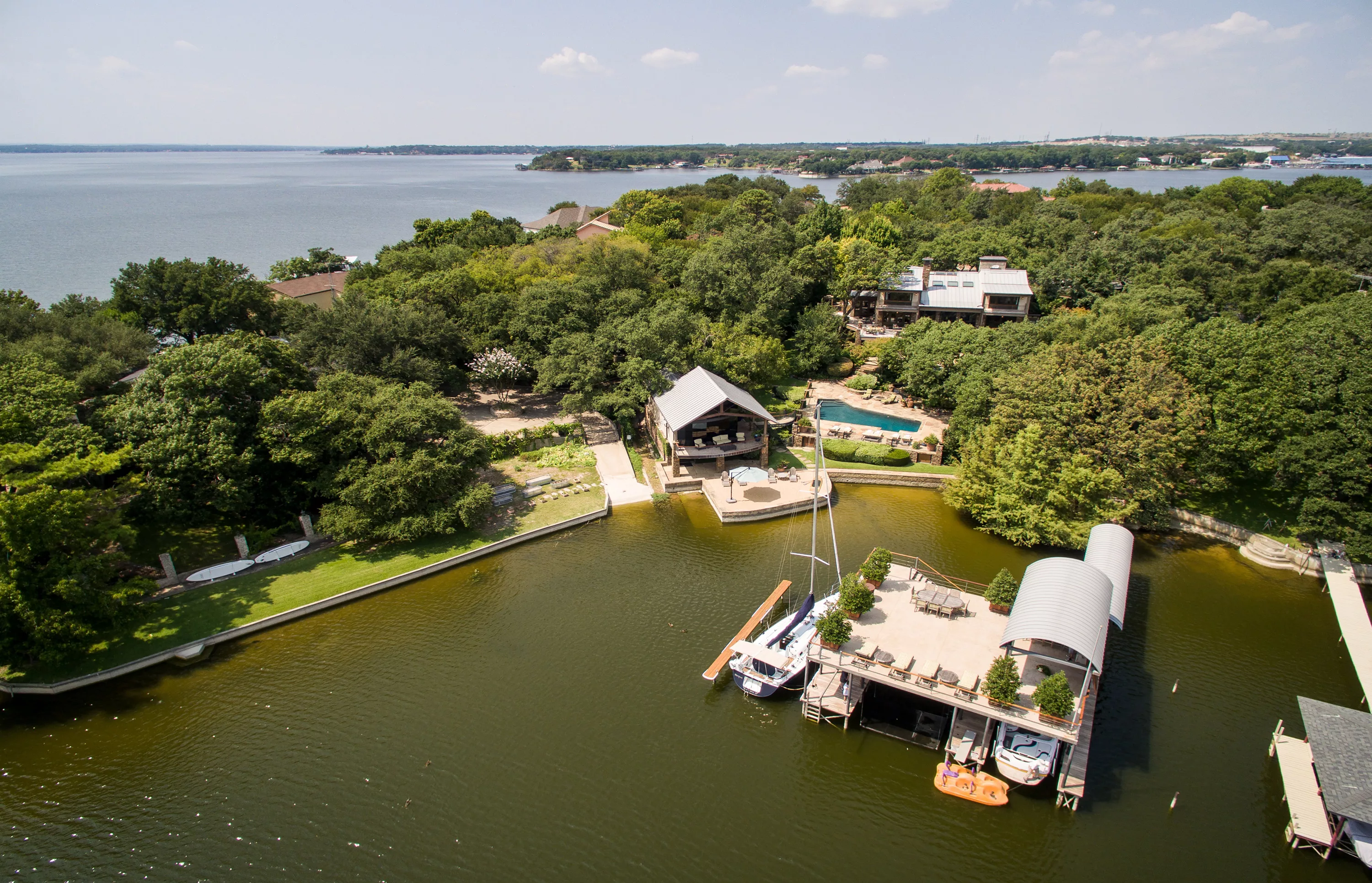 7941 Summit Cove, Dallas/Fort Worth Area, Texas 76179 - mariposa-del-lago-fort-worth-tx-luxury-real-estate-2_a0mdlu