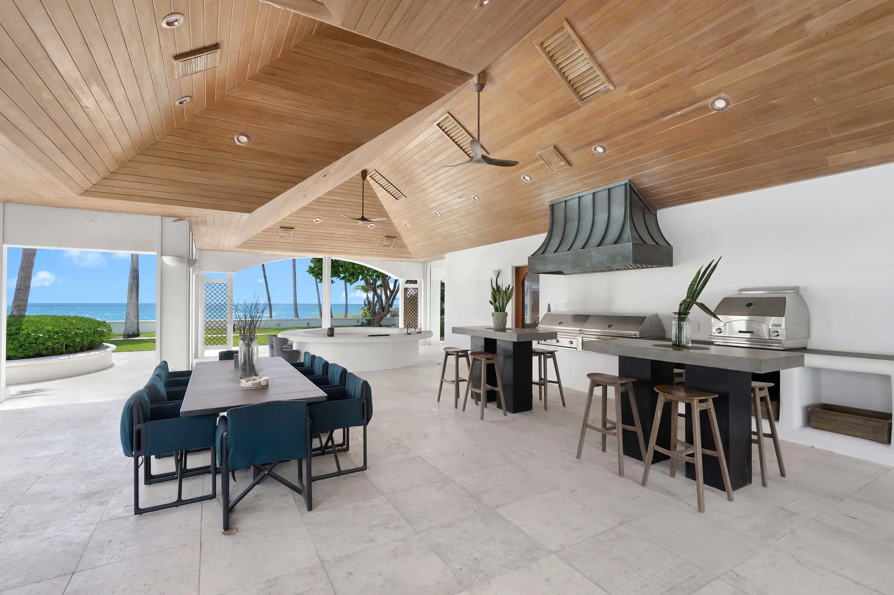 387 Ocean Boulevard, Golden Beach, Miami, Florida 33160 - 29_387_Ocean_Blvd_Golden_Beach_FL_cts05j