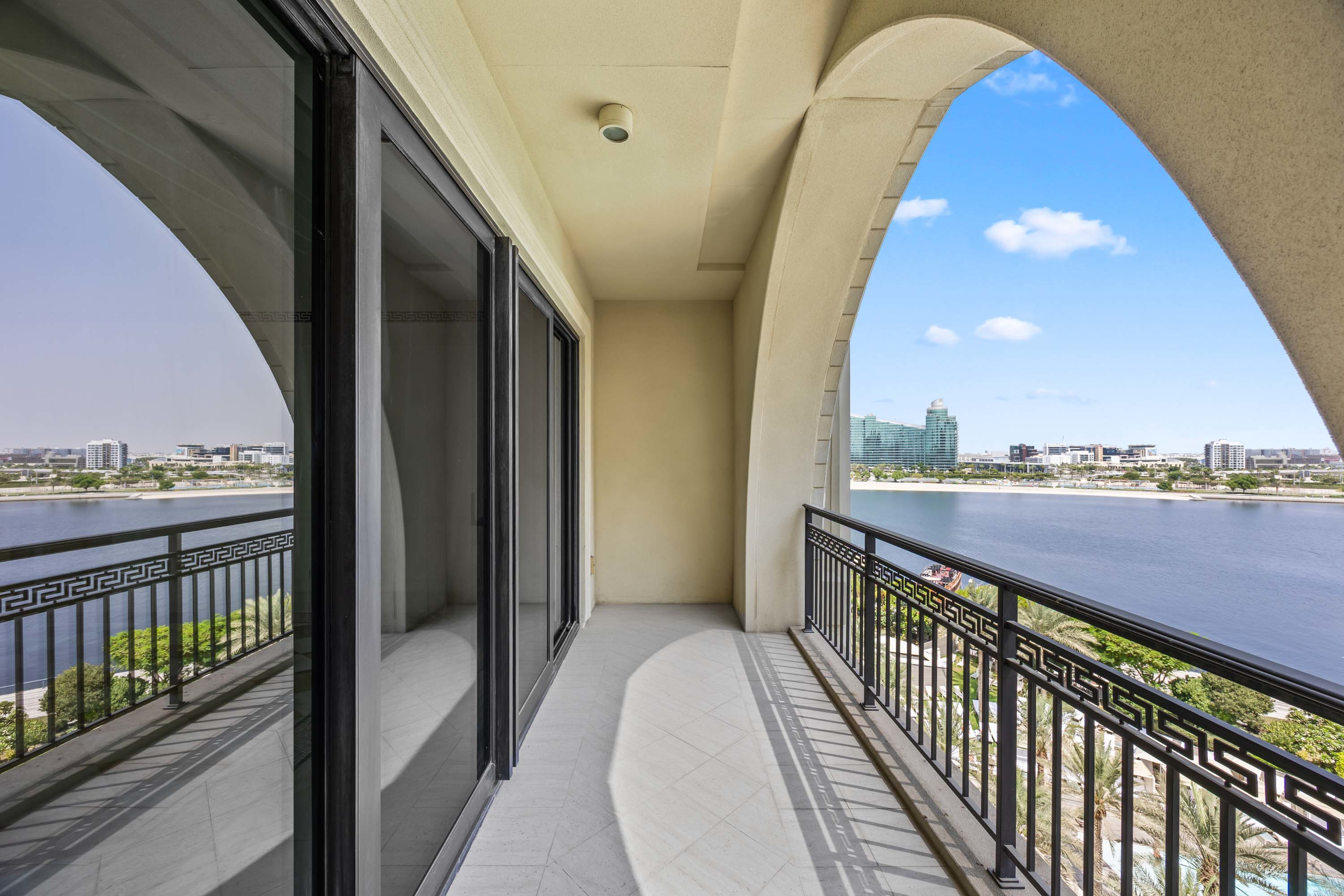 08 Palazzo Versace, Apartment 2620, Al Jaddaf, Jaddaf Waterfront, Dubai, UAE