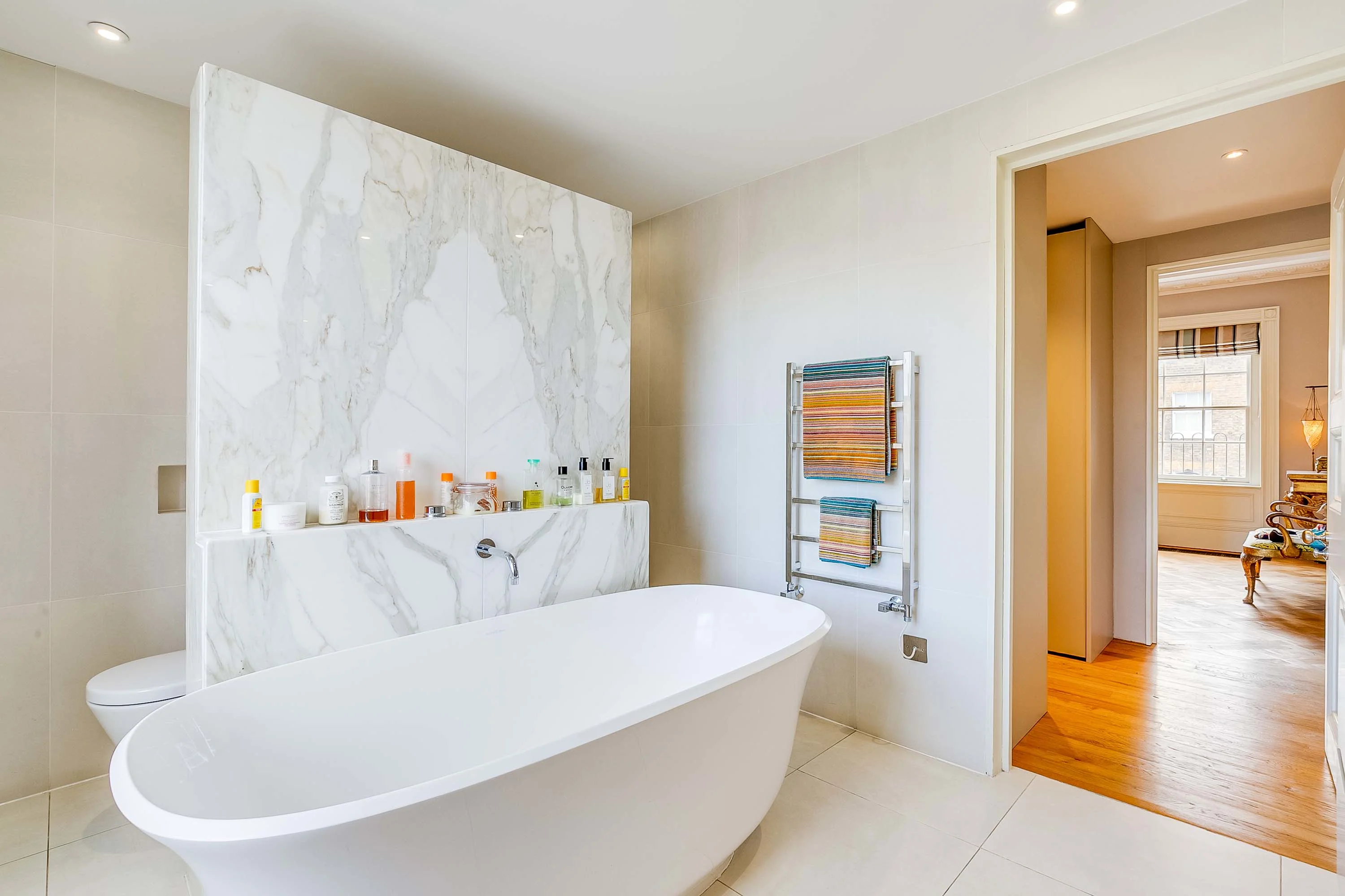 7 Chester Street, Belgravia, London, England SW1X 7BB, United Kingdom - 10_7_Chester_Street_heaskn