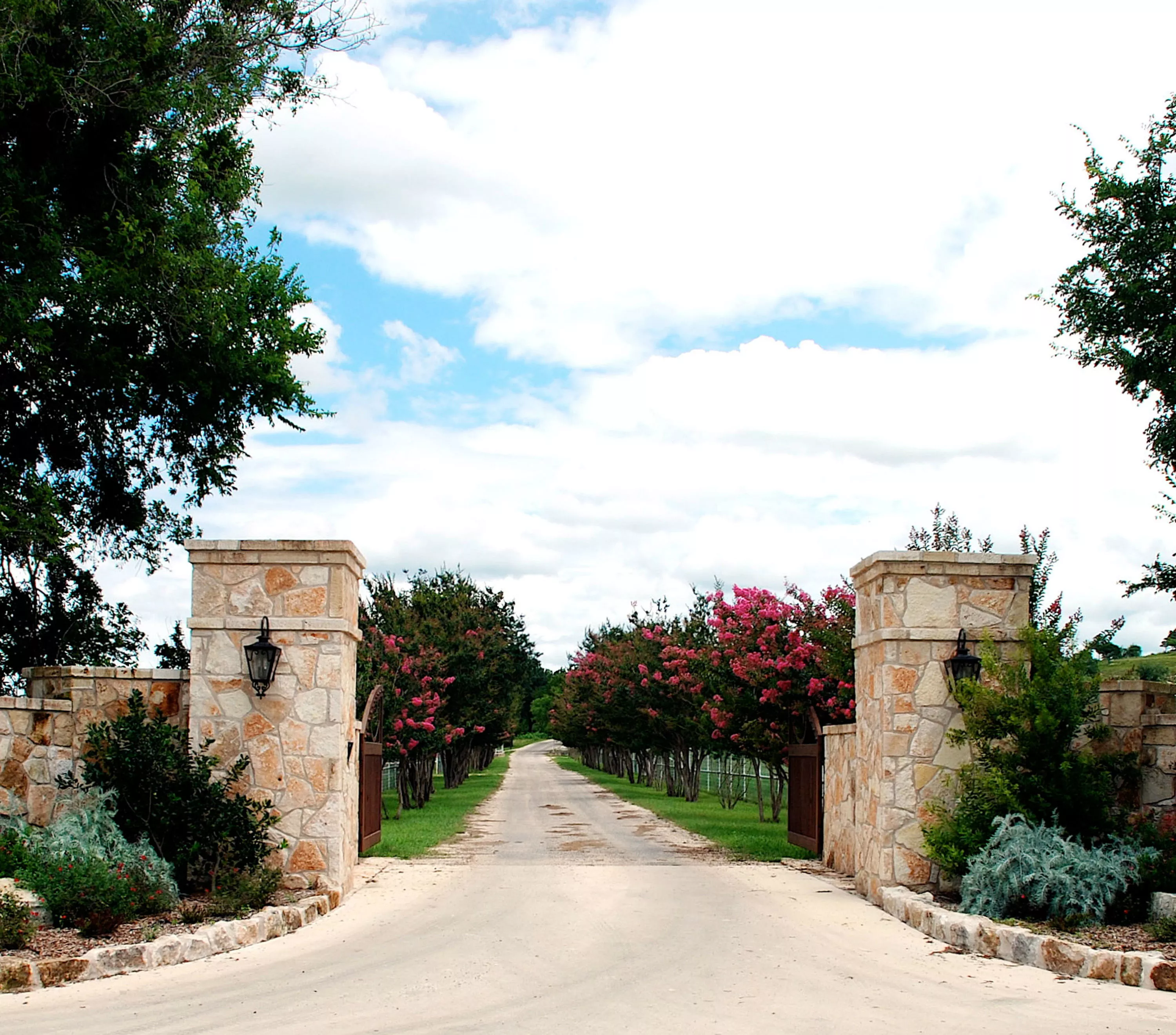 390 Hermann Sons Road, Comfort, Texas 78013 - texas-hill-country-river-ranch03-6x6_coqgtg