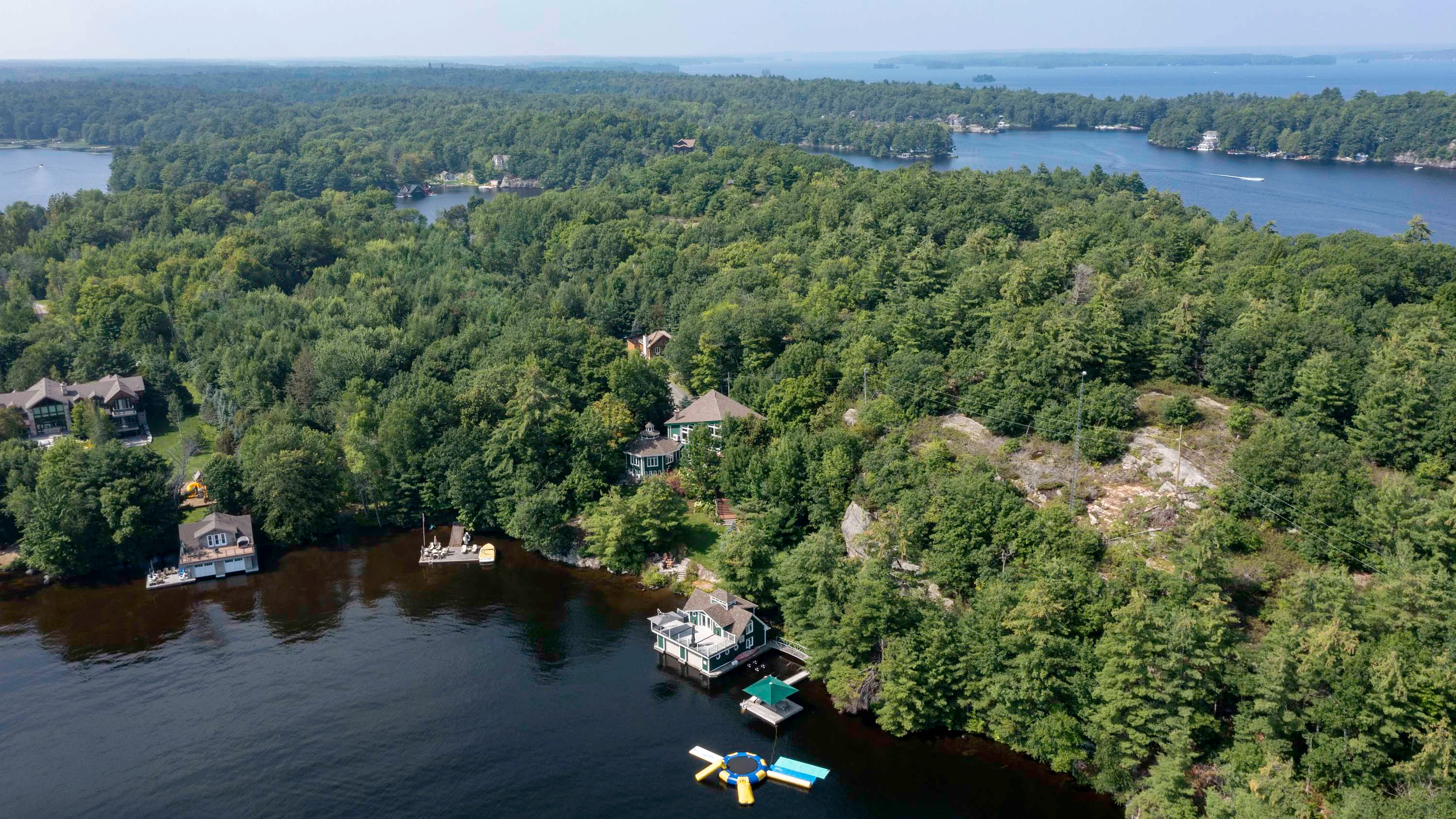 1080 Whitehead Road, Lake Muskoka, Gravenhurst, Ontario P1P 1V1, Canada - 48_-_1080_Whitehead_Farm_Rd-27_cuvuik