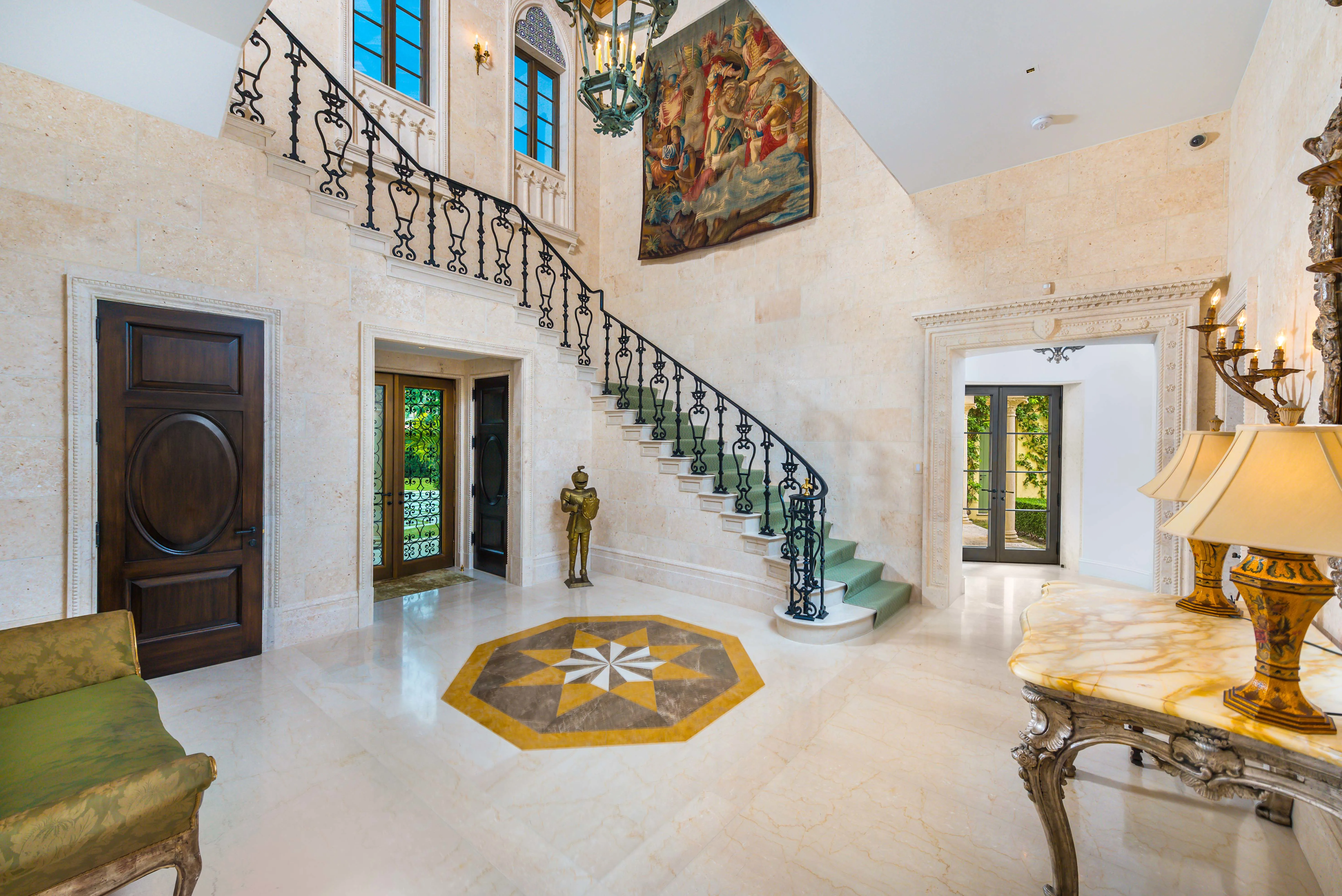 534 Bontona Avenue, Fort Lauderdale, Florida 33301 - casa-bella-fortuna-fort-lauderdale-florida11_byfohr