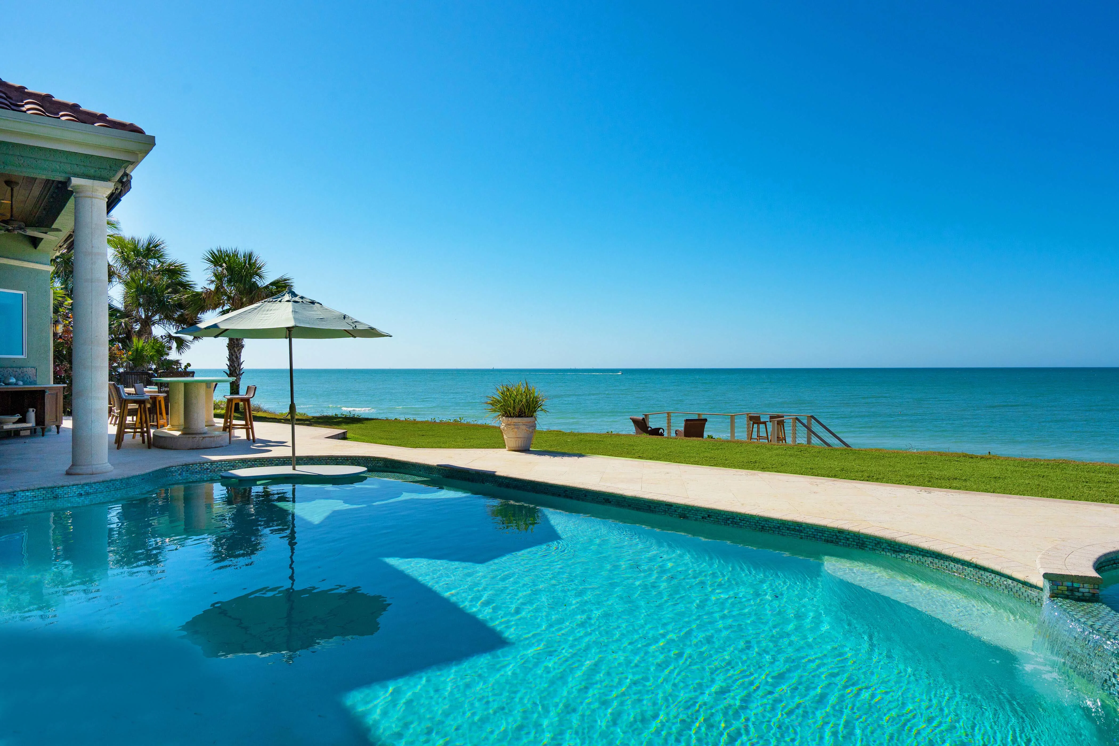 2305 Casey Key Road, Nokomis, Sarasota Area, Florida 34275 - 2305-casey-key-road-nokomis-florida-46_nvuj9o