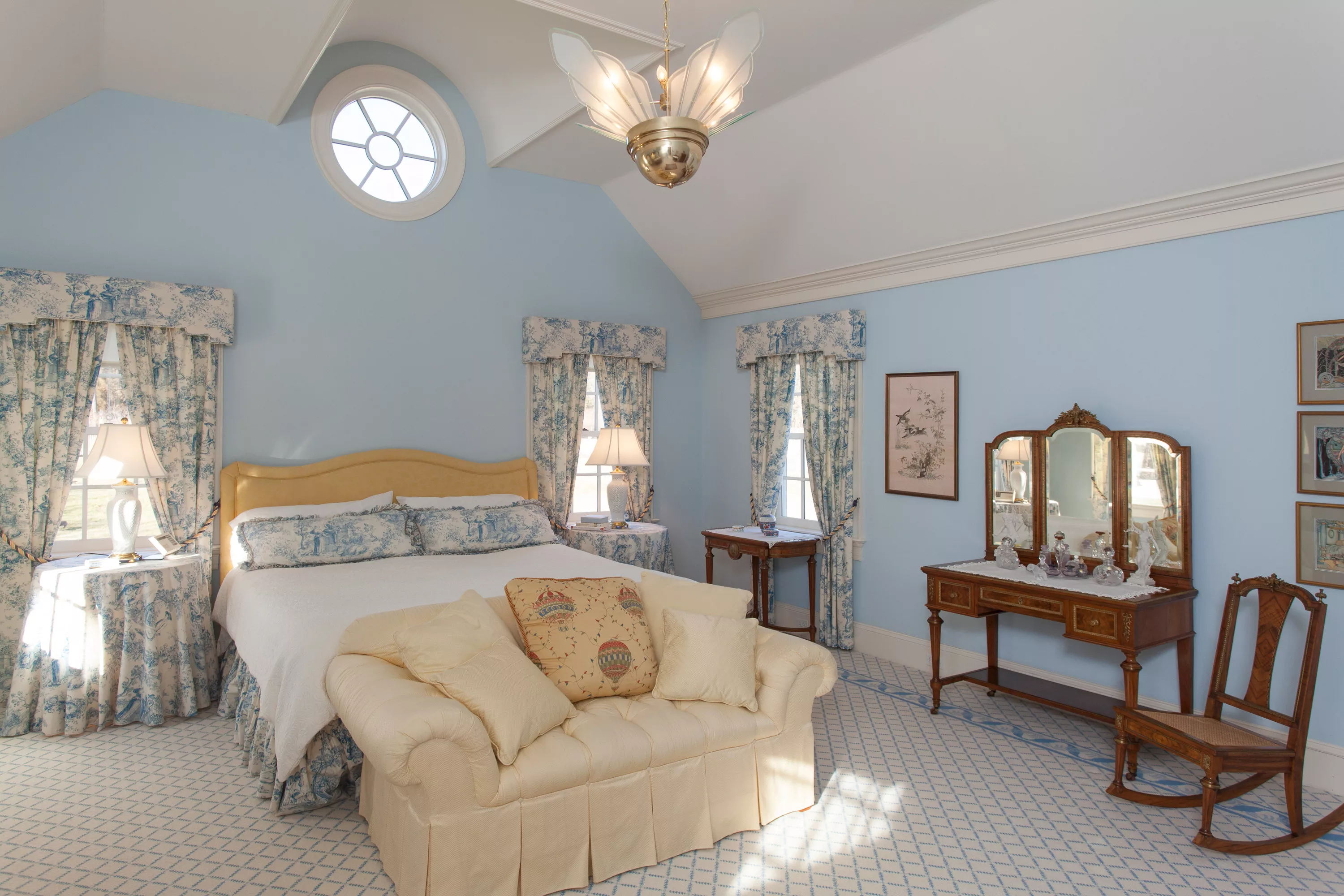 166 Cherry Hill Road, Princeton, New Jersey 08540 - cherry-hill-road-166-206-mstrbed_ekav2z