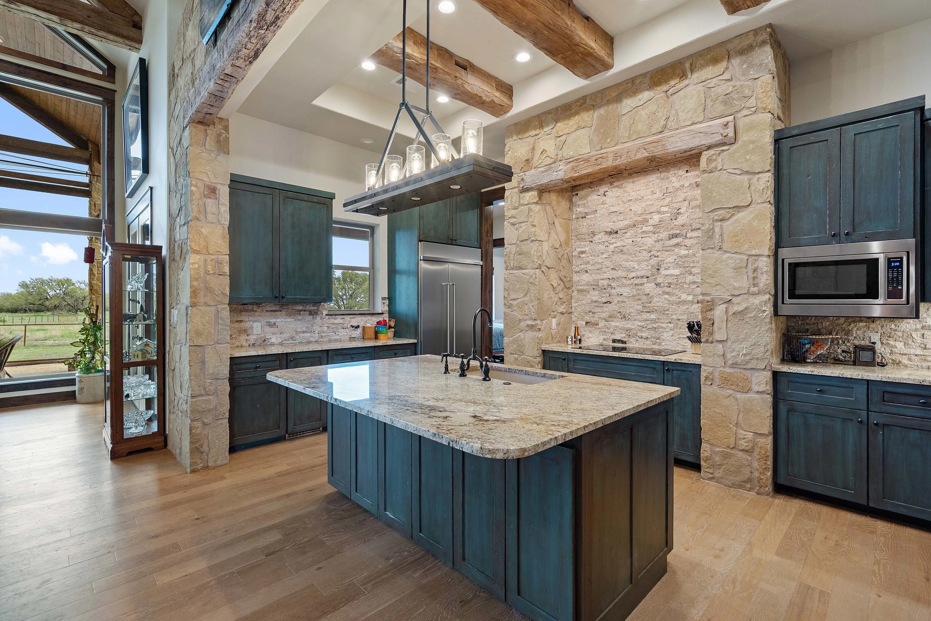 2006 Country Road 112, Burnet, Hill Country, Texas 78611 - 12_2006_CR_112_b27tsu
