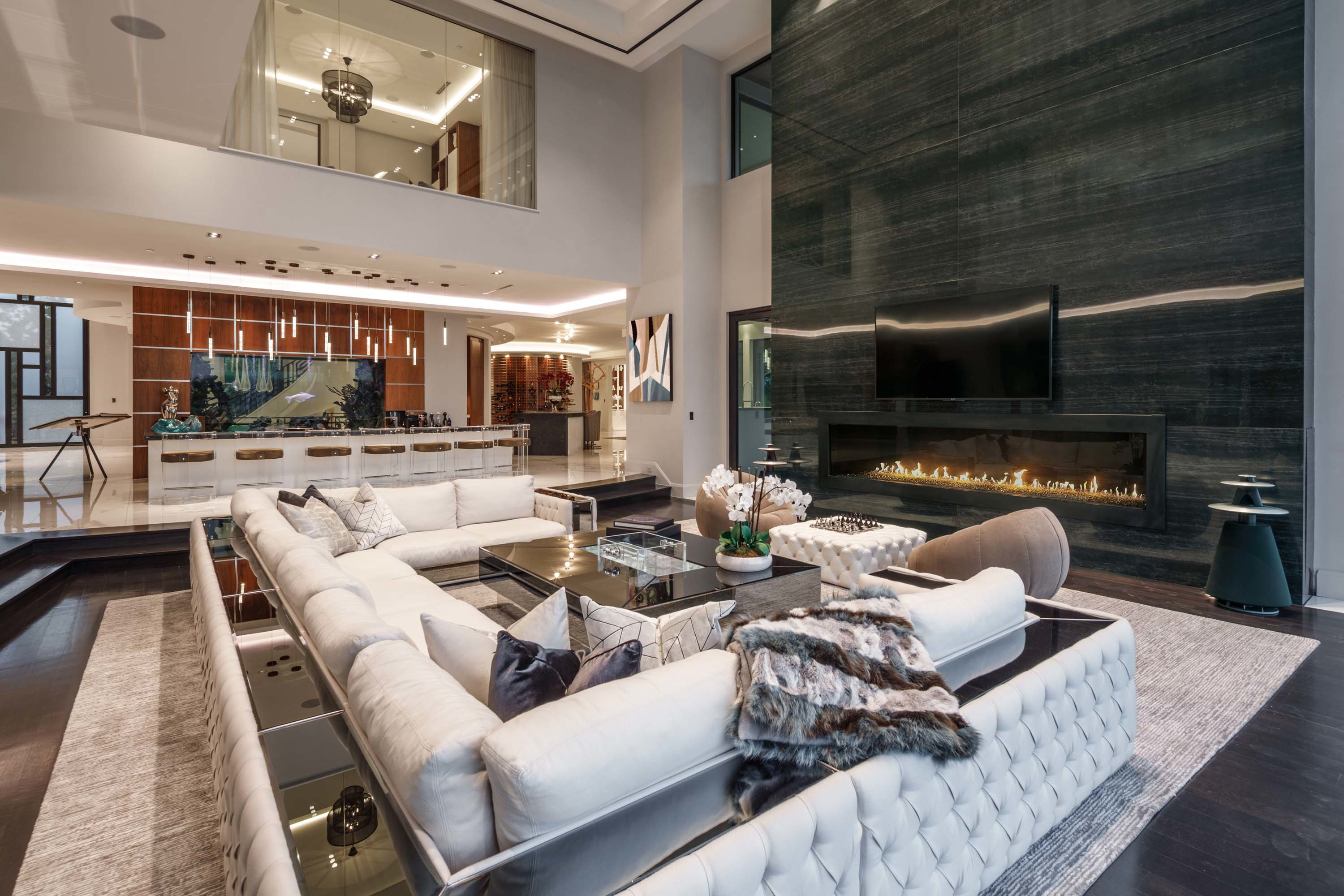 12 3102 Noble Lakes Lane Houston, TX 77082 - Luxury Real Estate - Concierge Auctions