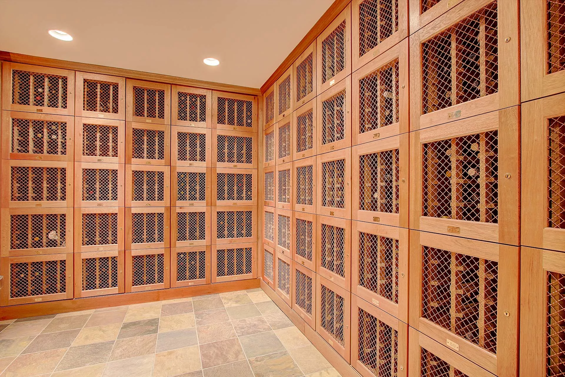 923 E Kilbourn Avenue, Milwaukee, Wisconsin 53202 - 923-east-kilbourn-avenue-unit-3200-milwaukee-wisconsin32_tt2msh