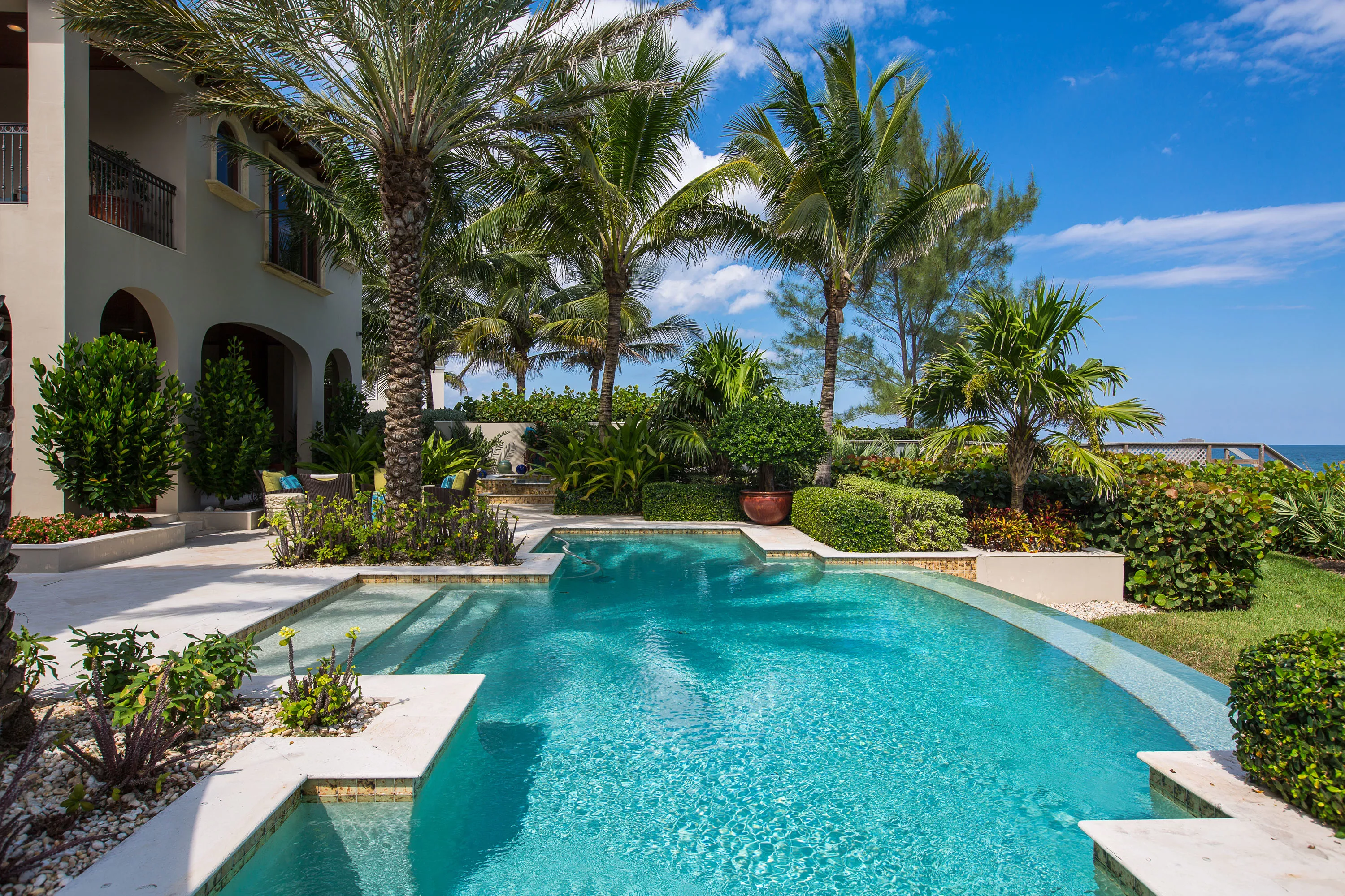 10 Ocean Lane, Vero Beach, Florida 32963 - 10-ocean-lane-vero-beach-florida29-15-22-58-5858_dwx8ez