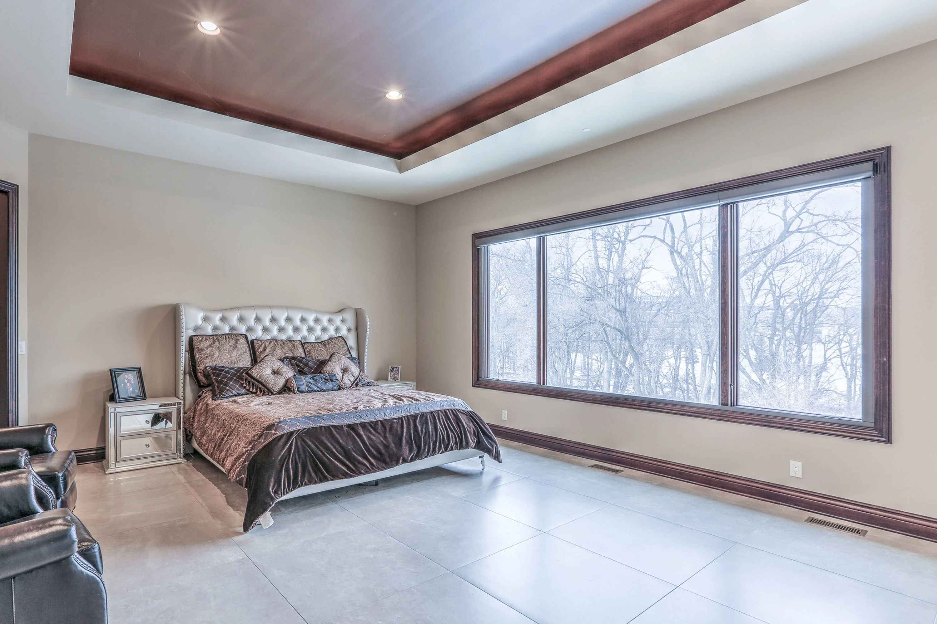 17445 Valley Drive , Omaha, Nebraska 68130 - 17445-valley-drive-omaha-nebraska13_aw2shd
