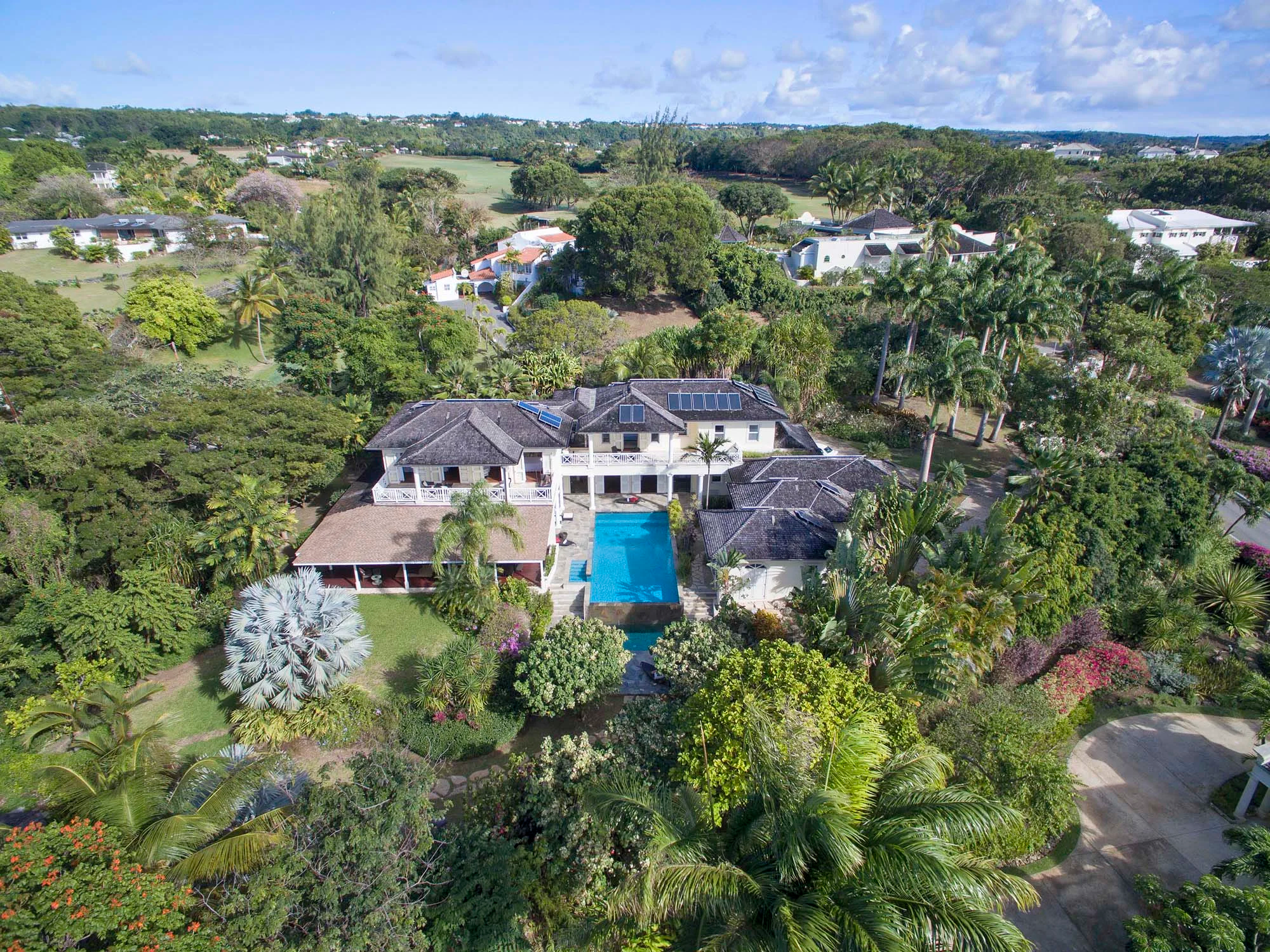 9 Westland Heights, Saint James, Saint James , Barbados - villa-alba-saint-james-barbados_01_zujmit