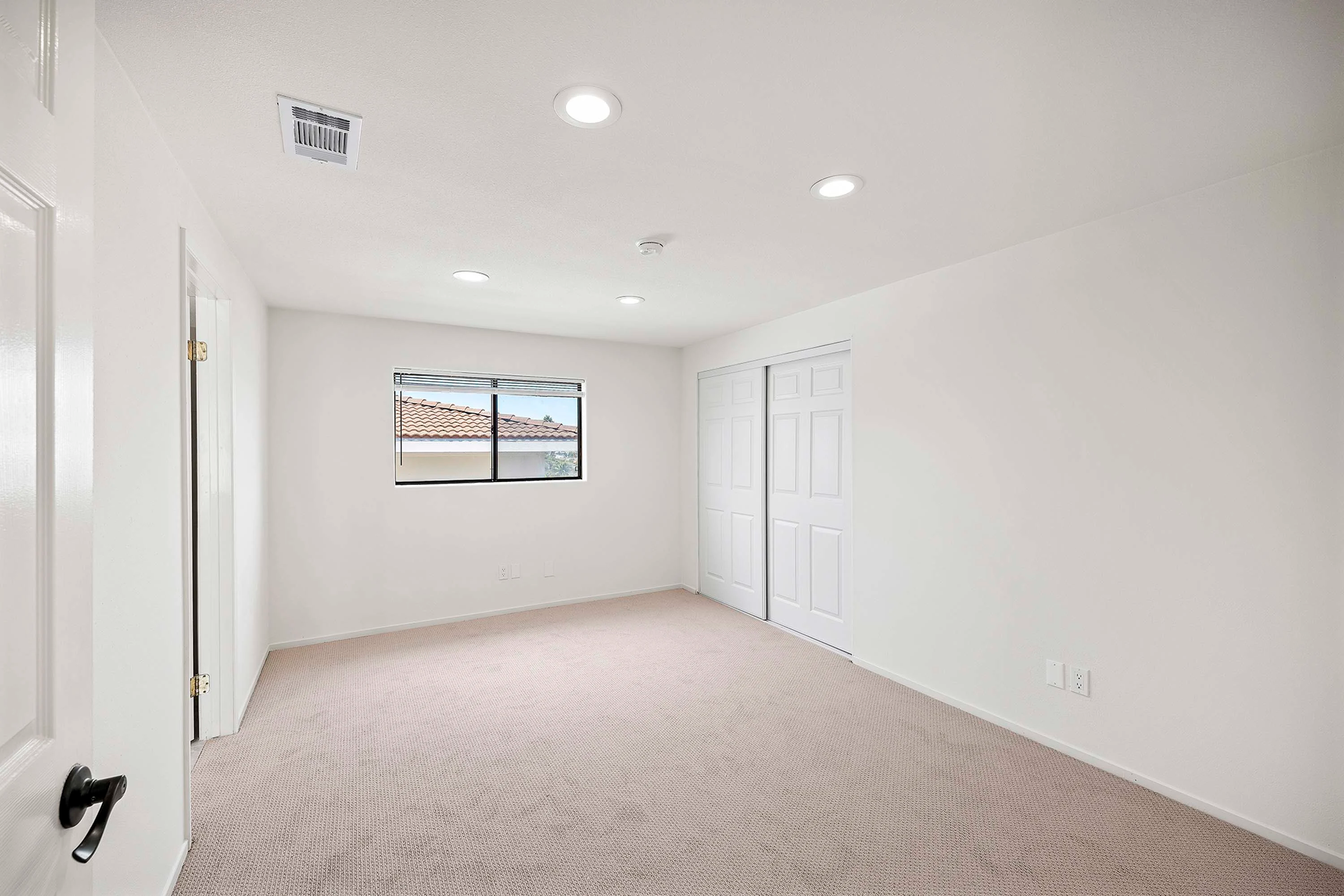 1400 19th St, Manhattan Beach, California 90266 - 21_-_1400_19th_Manhatten_Beach-068_cbvldg
