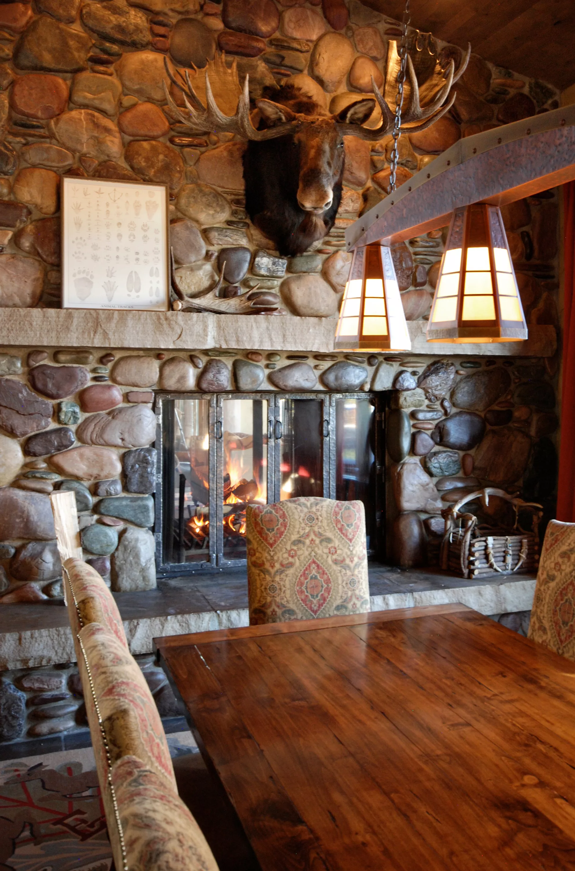 7000 Beaver Creek Road, Big Sky, Montana 59716 - Big_EZ_Extra_Interiors13_ro9ktv