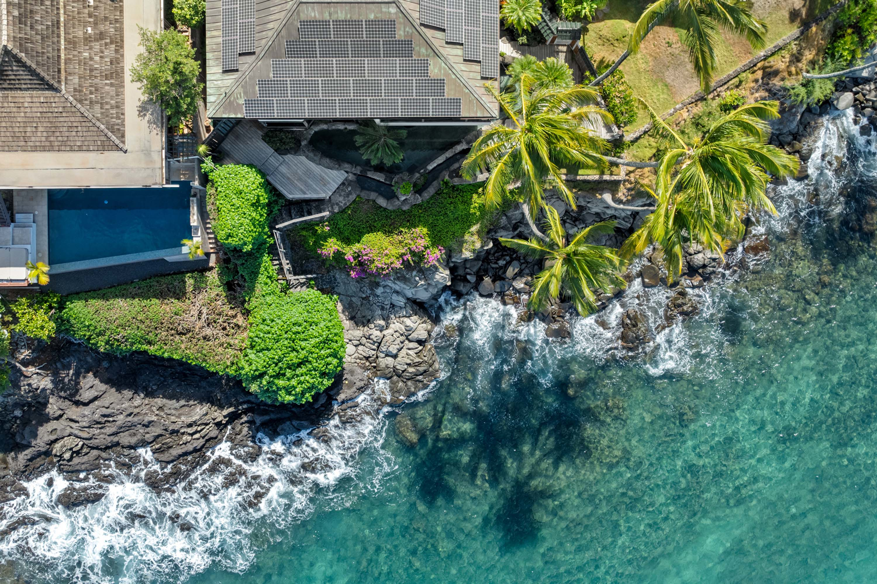 06 5163 and 5157 Lower Honoapiilani Rd, Lahaina, HI 96761 - Luxury Real Estate - Concierge Auctions
