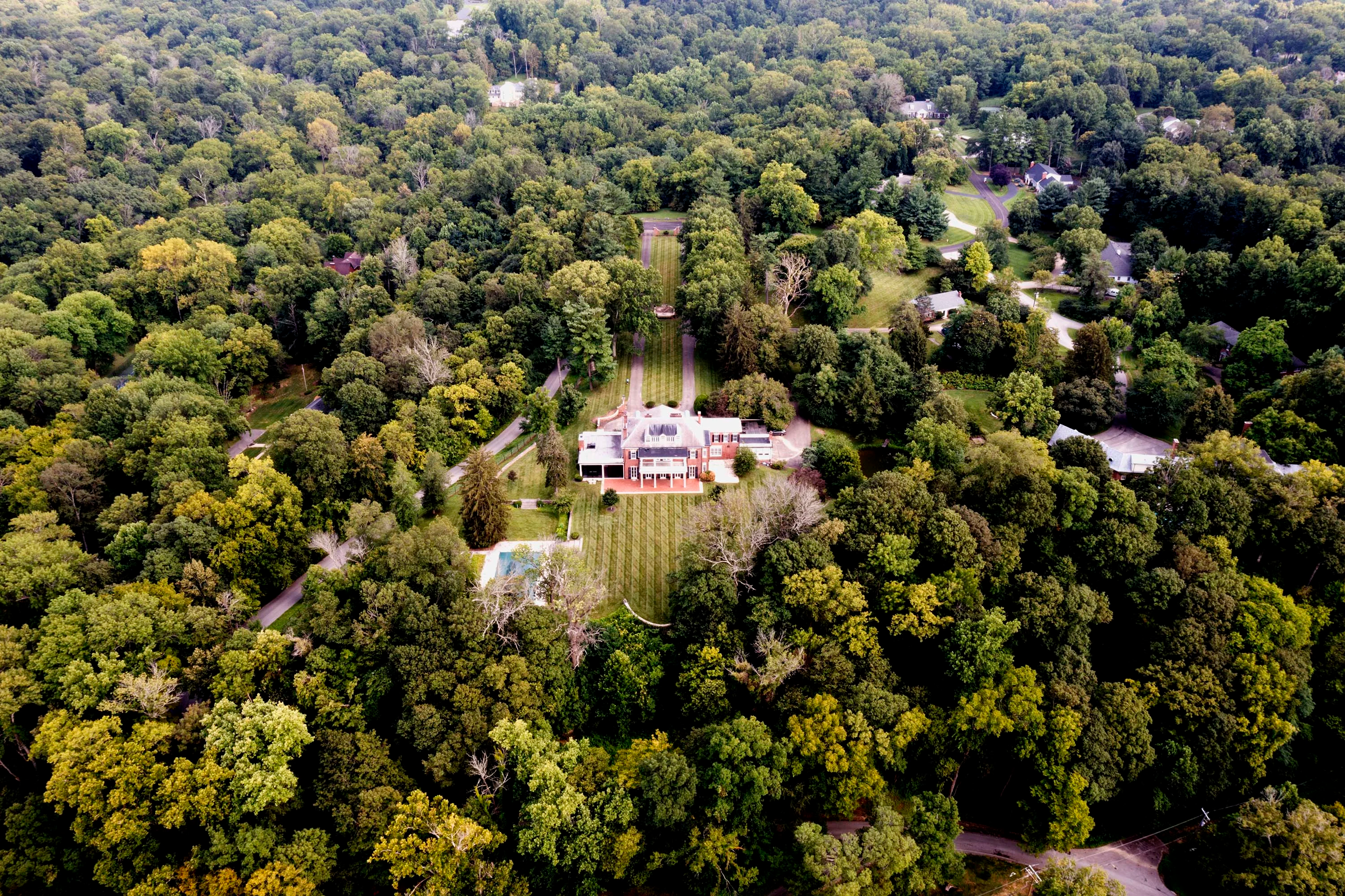 3200 Boxhill Lane, Louisville, Kentucky 40222 - 29_-_360_3200.88_fske1y