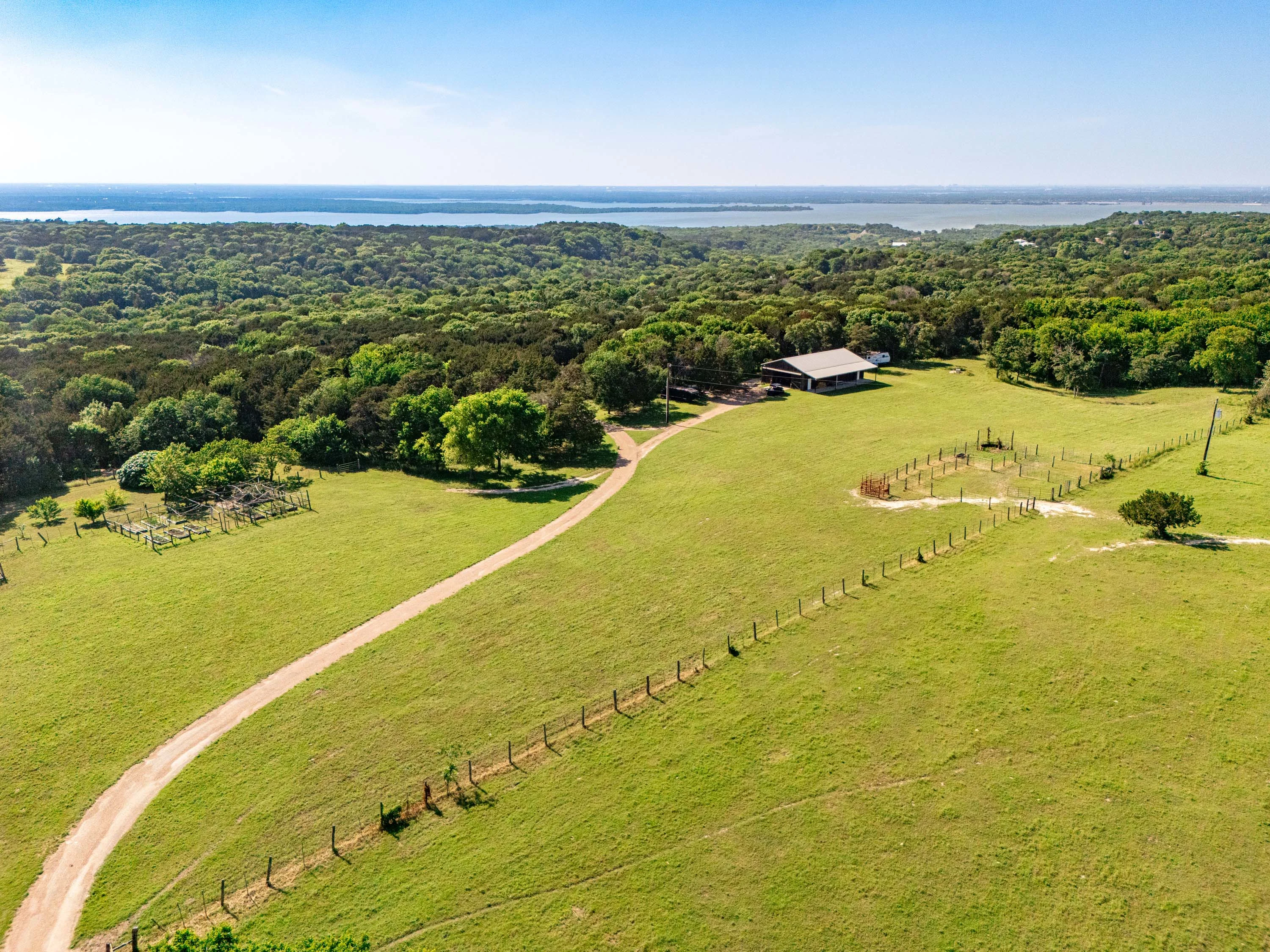 1665 West Belt Line Road, Cedar Hill, Near Dallas, Texas 75104 - 03_1665_W_Belt_Line_Rd_Cedar_Hill_TX_femi9l