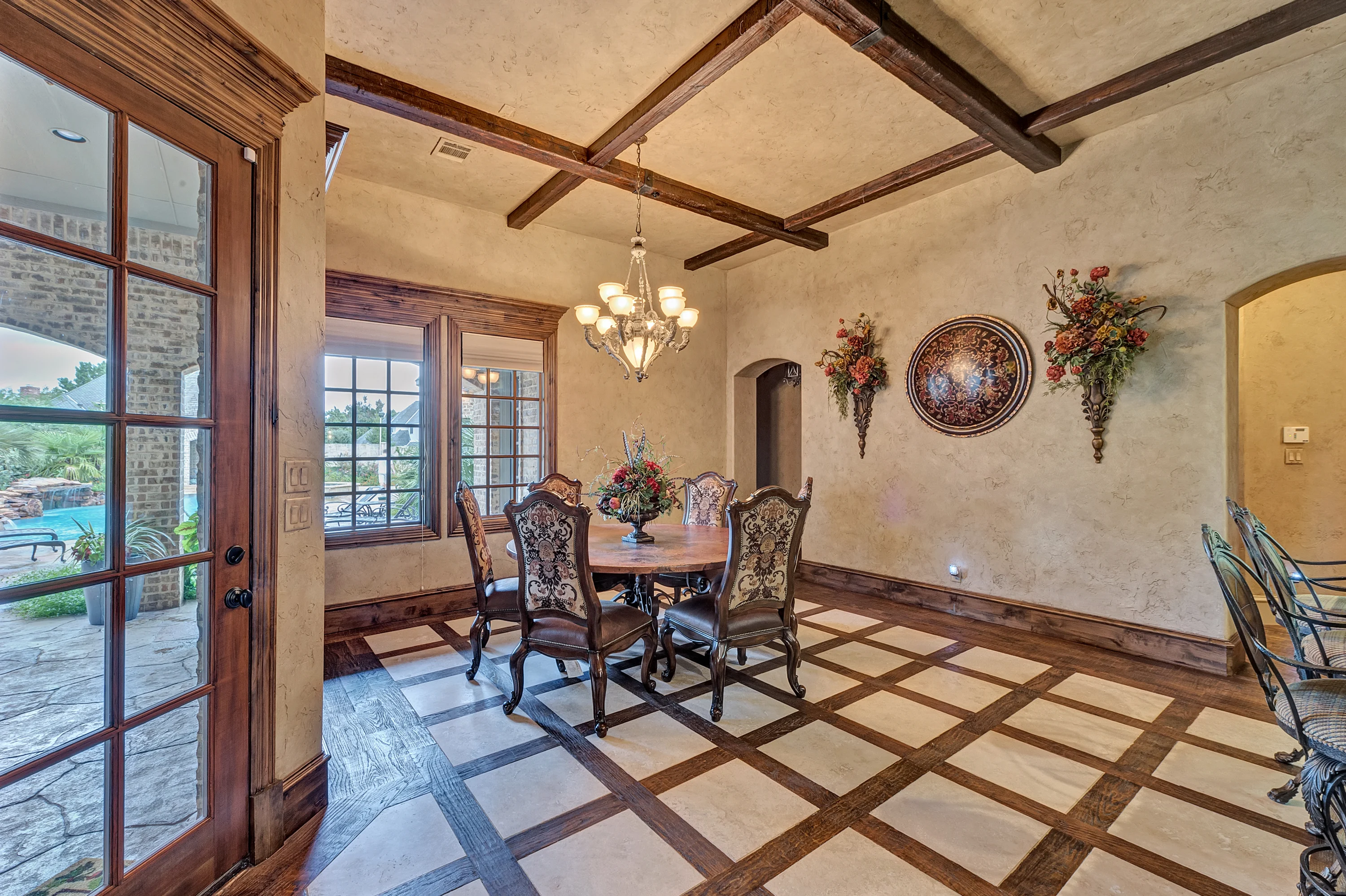 2404 Glade Road, Colleyville, Texas  - 2404-glad-road-colleyville-texas12_qfbbvb