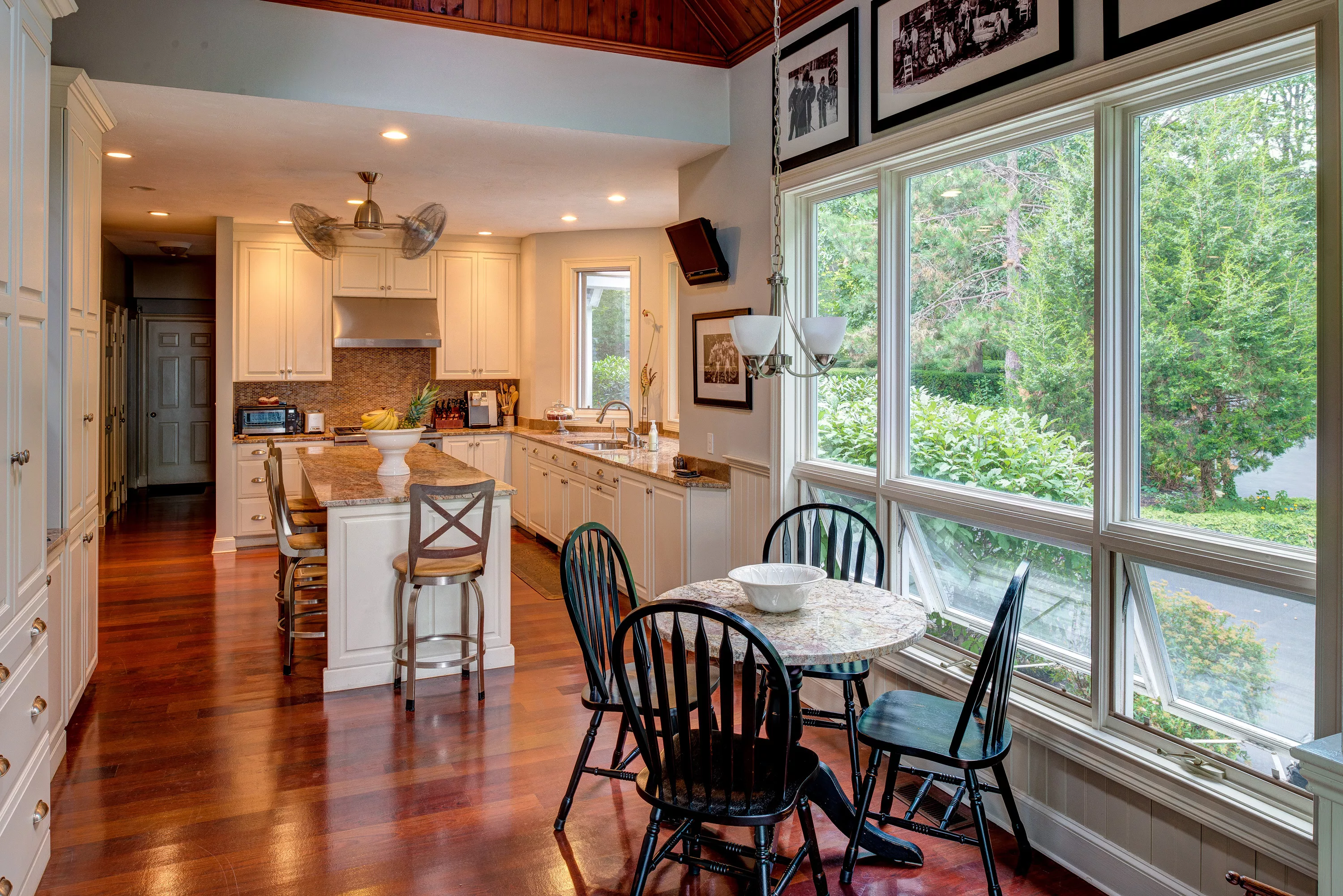 38 Masconomo Street, Manchester-by-the-Sea, Massachusetts 01944 - 10-16-38-masconomo-st-manchester-by-the-sea-ma-12_btvuo4
