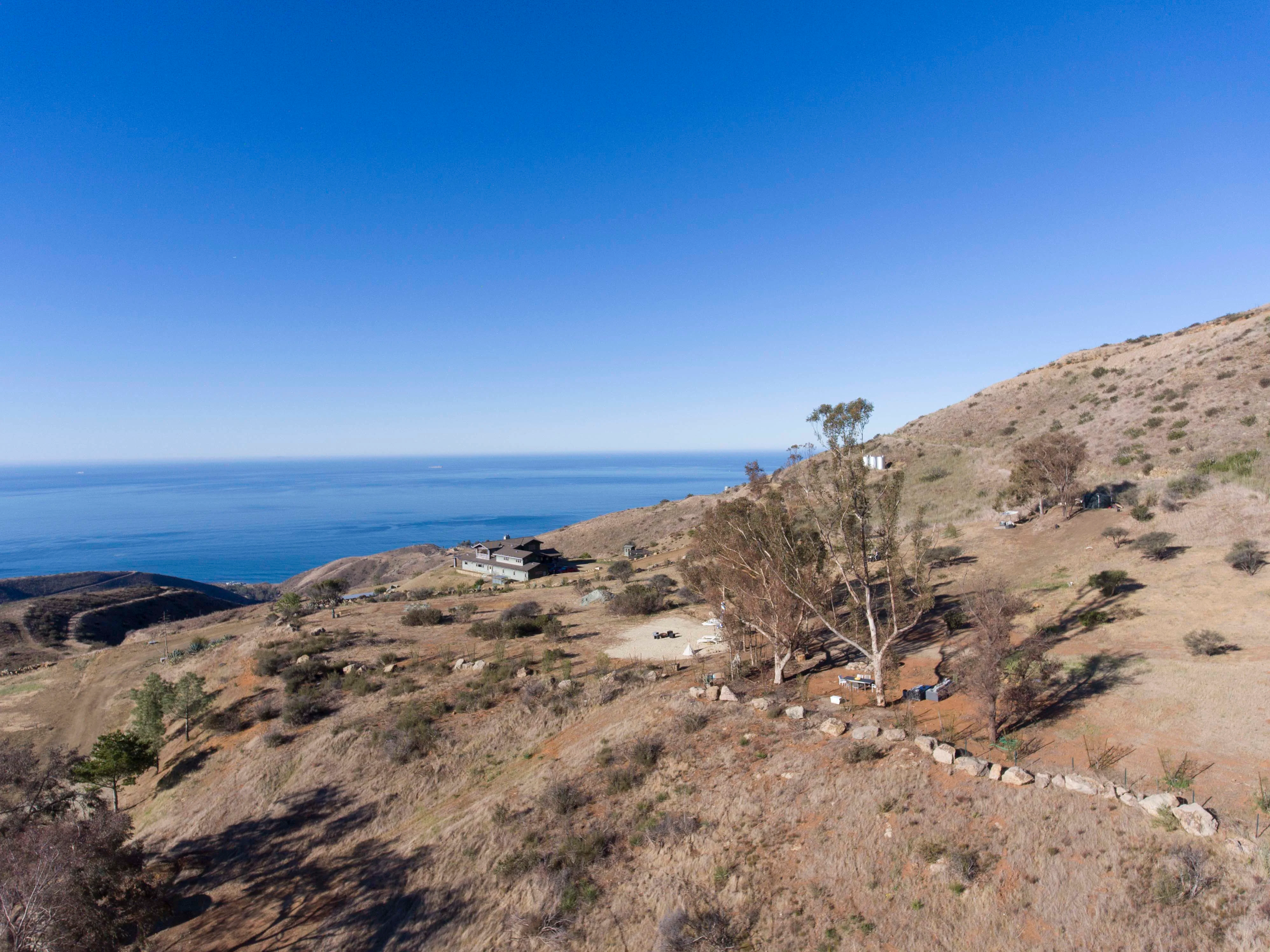 9951 Cotharin Road, Malibu, California 90265 - 9915-cotharin-road-malibu-ca-extra-08_c4wkur