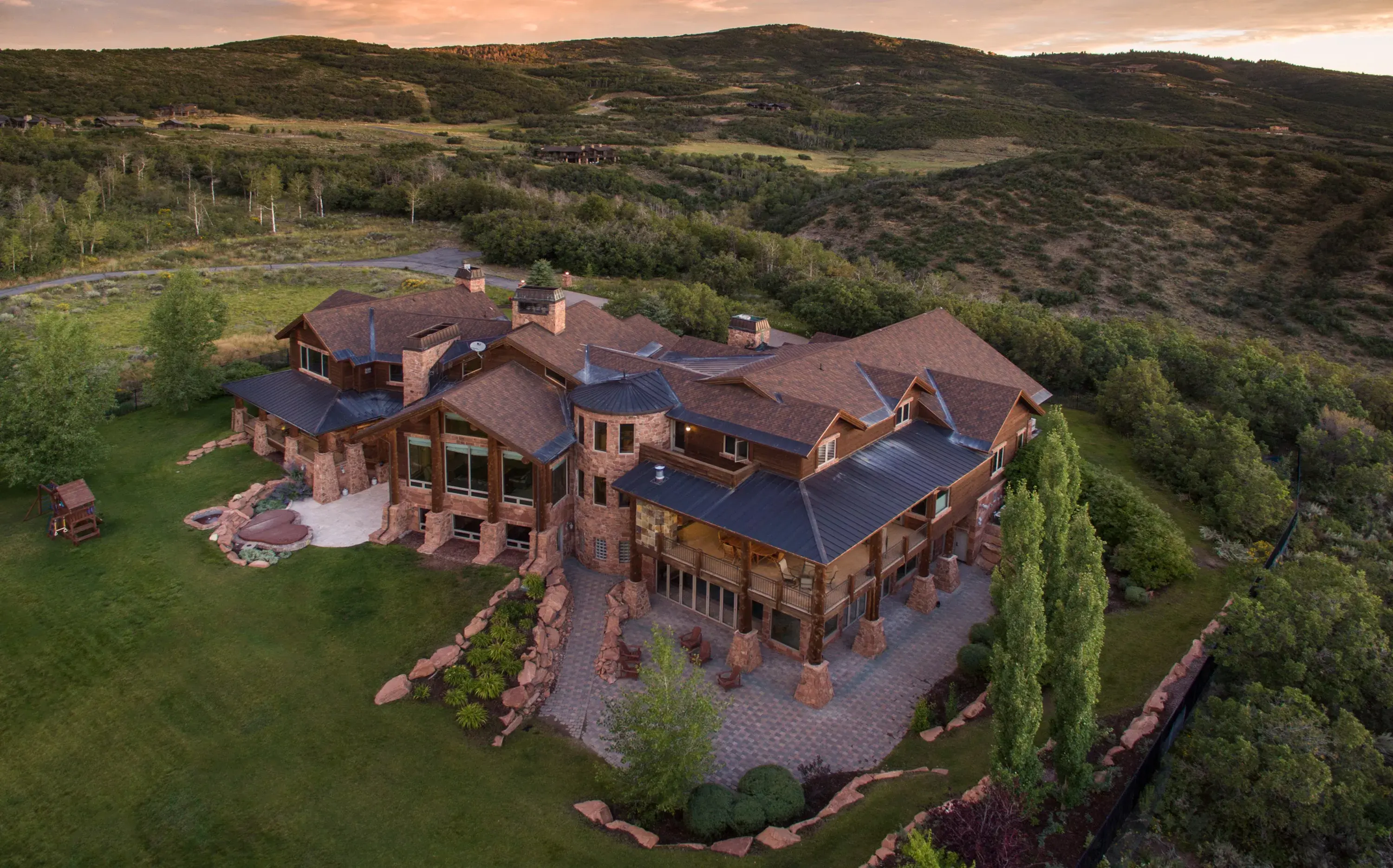 1500 West Red Fox Road, Park City, Utah 84098 - 1500-west-red-fox-road-park-city-ut-luxury-real-estate-25_qsybrd