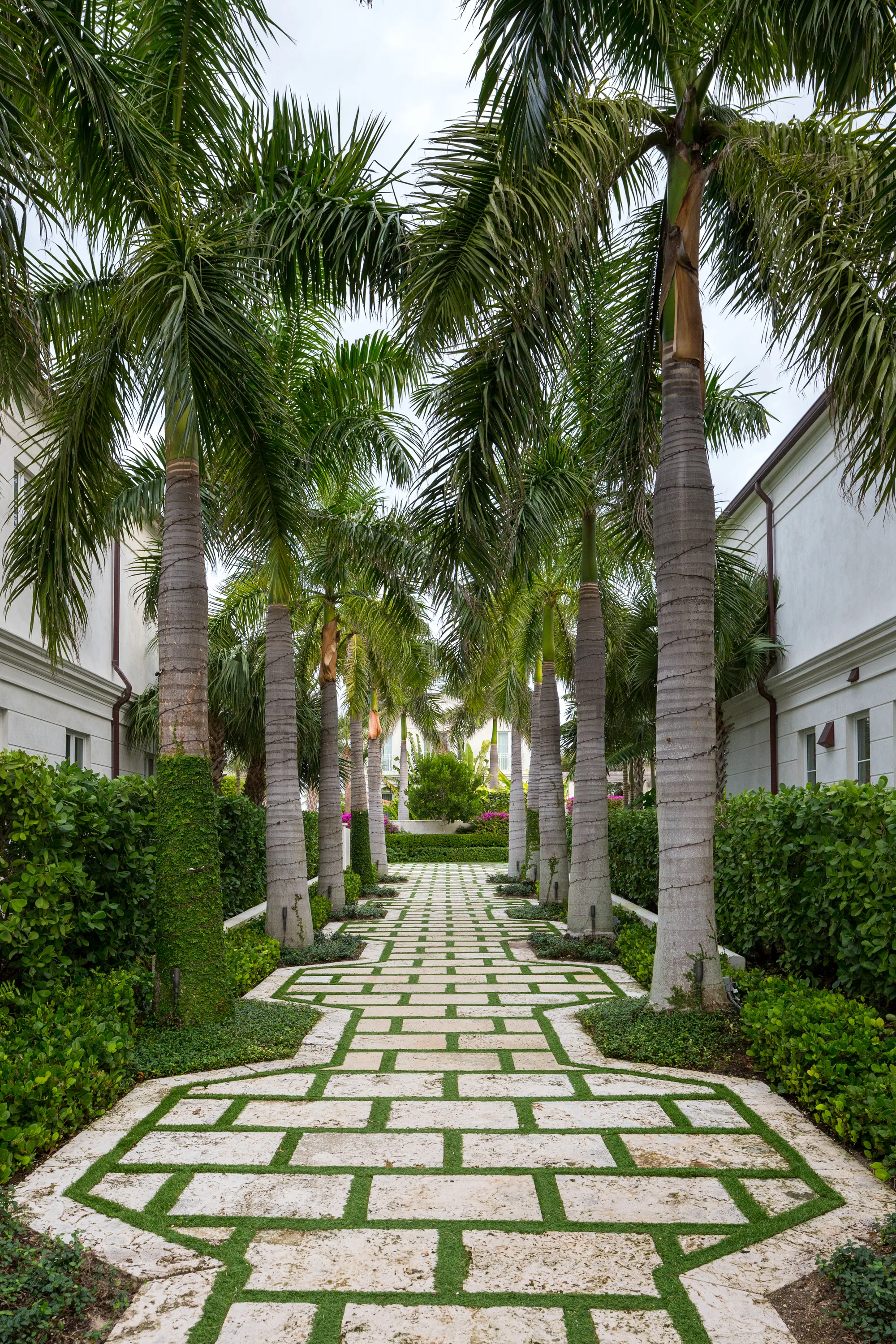 Paradise Island Beach House Villa 1, Paradise Island, Paradise Island , Bahamas - paradise-island-beach-house-villas-nassau-bahamas02_ymja2e