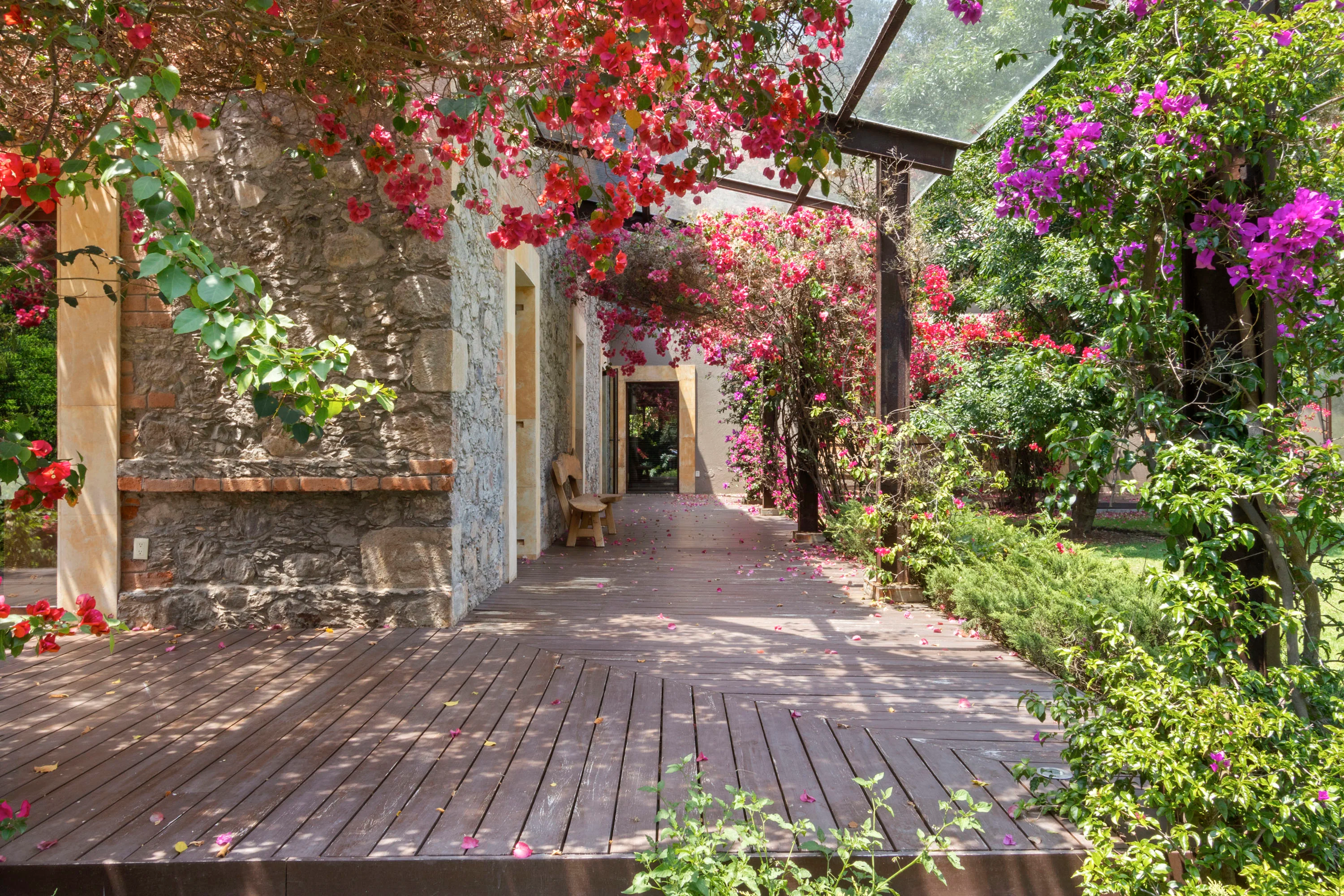 Valle De Bravo, Mexico State , Mexico - Rancho_El_Salto_04_xqipzt
