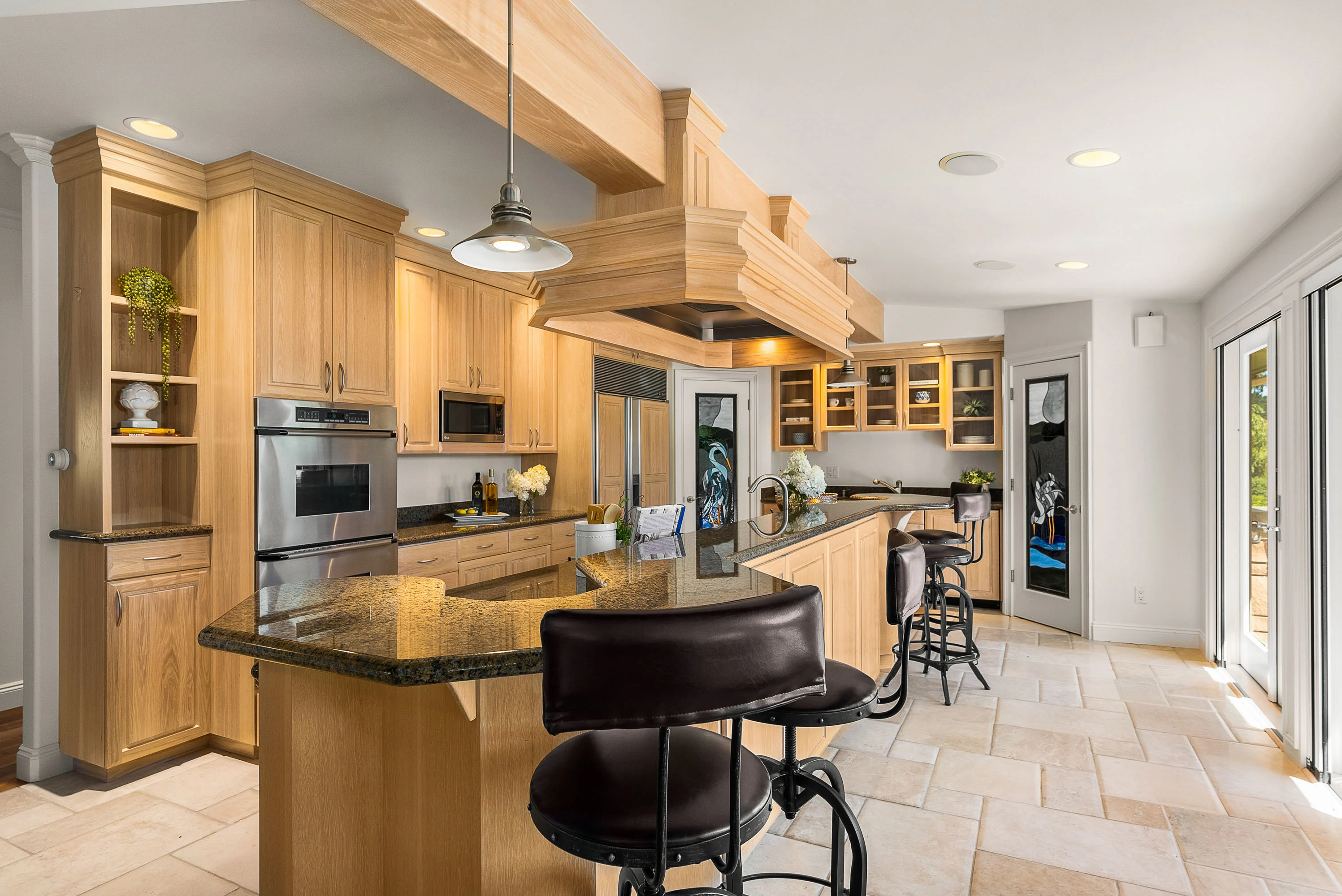 21330, 21234, and 21194 Miller Bay Road NE, Poulsbo, Seattle Area, Washington 98370 - 21330_Miller_Bay_Road_NE_07_vis8ic