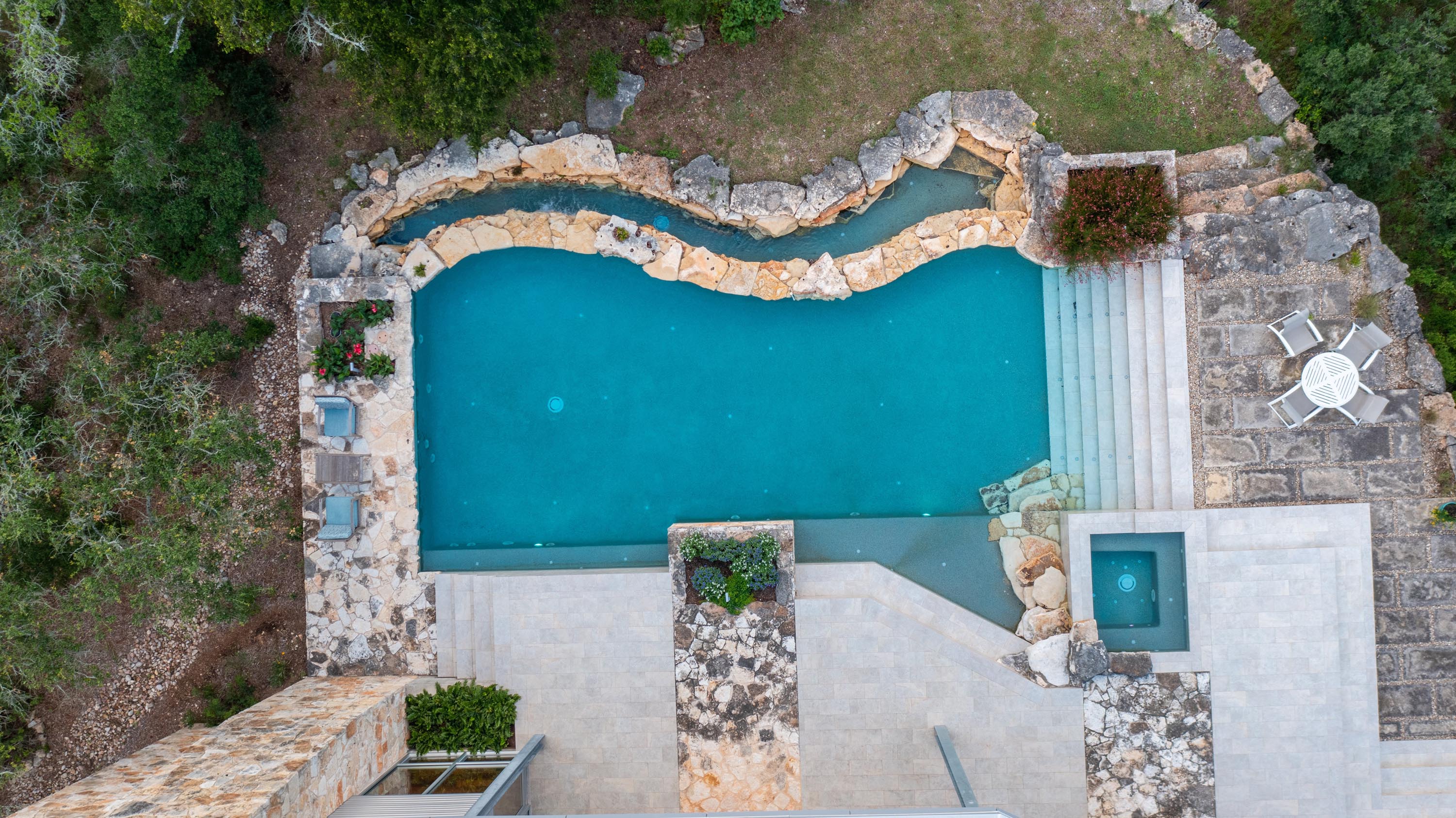 1946 Backbone Ridge, Wimberley, Texas 78666 | Concierge Auctions