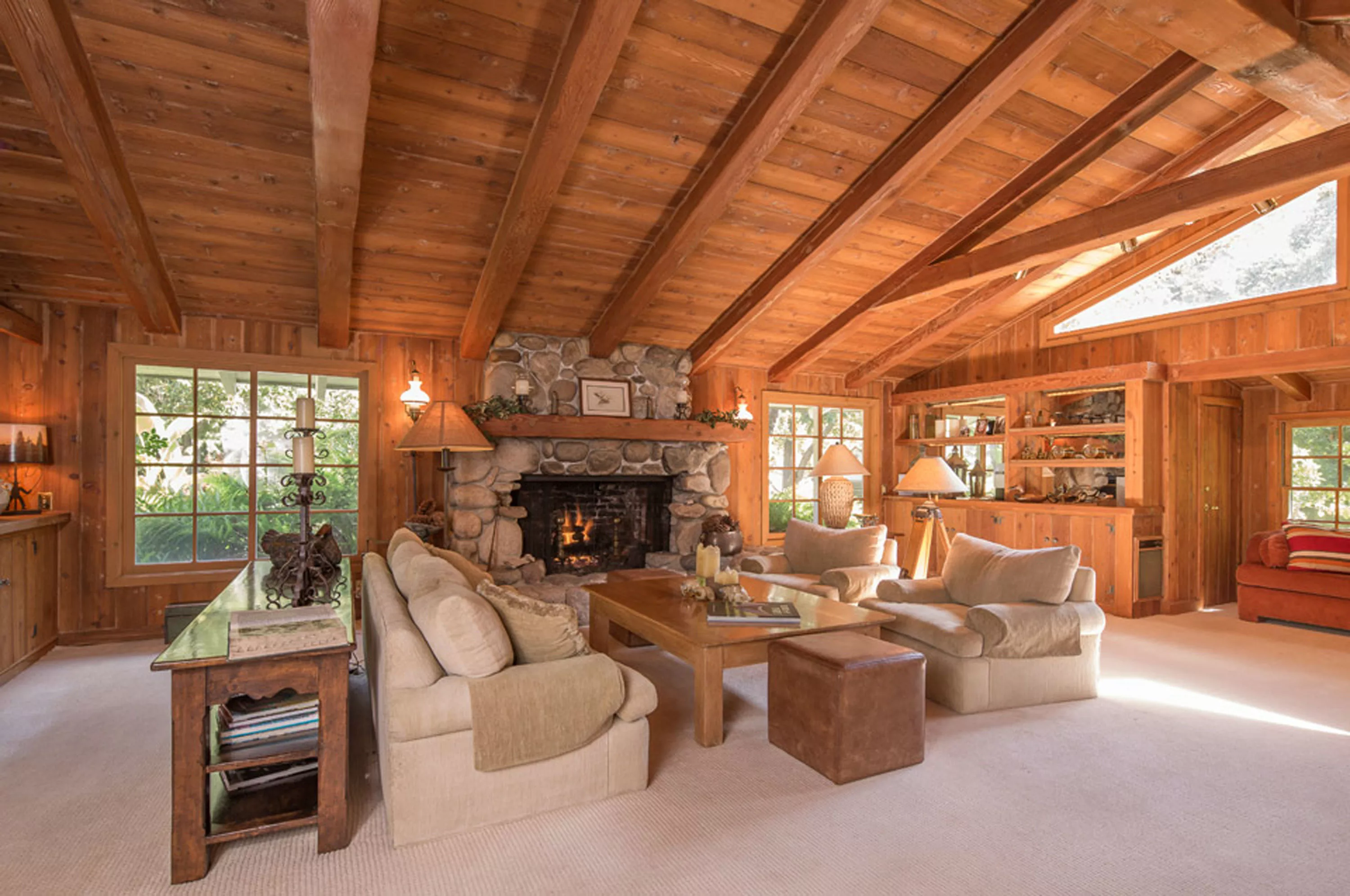 3099 Mandeville Canyon Road, Los Angeles, California 90049 - 08-5_rfgwxd