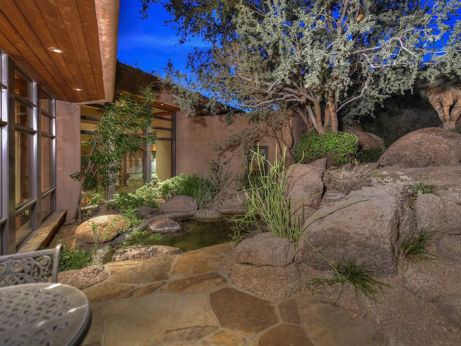 35237 North Ridgeway Dr, Carefree, Arizona 85377 - 35237-North-Ridgeway-Carefree-Arizona19-16-16-09-099_oblenh
