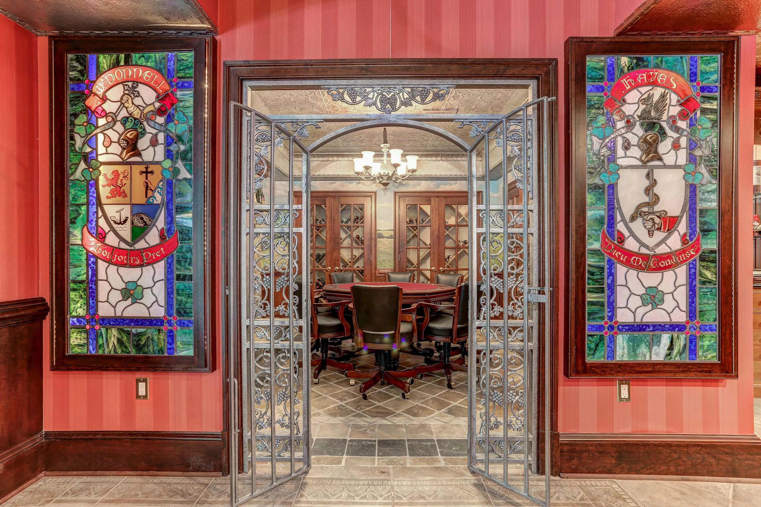 7984 Georgetown Pike, Near Washington D.C., Virginia 22102 - 7984-georgetown-pike-mclean-virginia42_xbz4bc