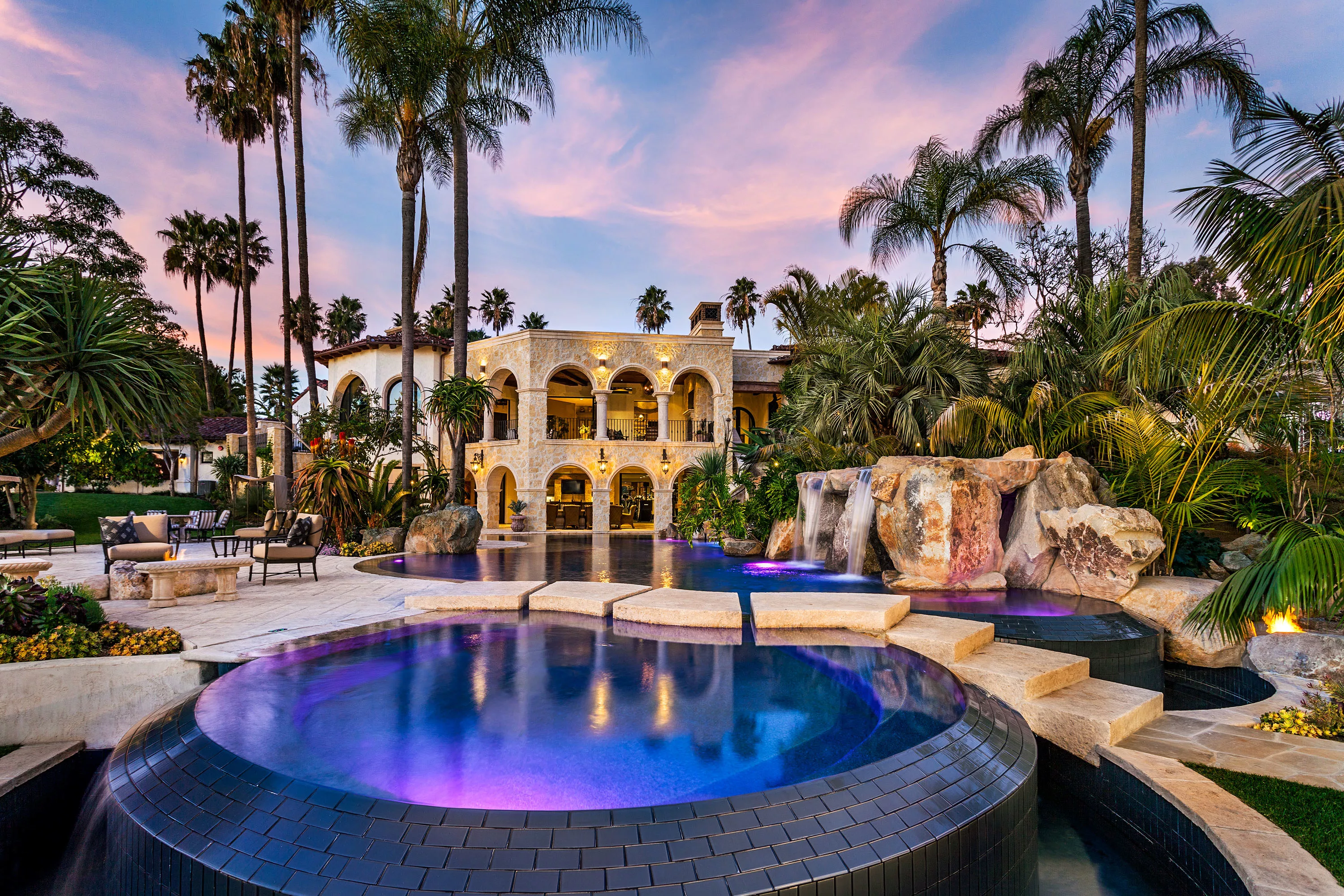 18127 Via Roswitha, Rancho Santa Fe, California 92067 - 18127-via-roswitha-rancho-santa-fe-ca-21-27-18-47-4747_mlyayi