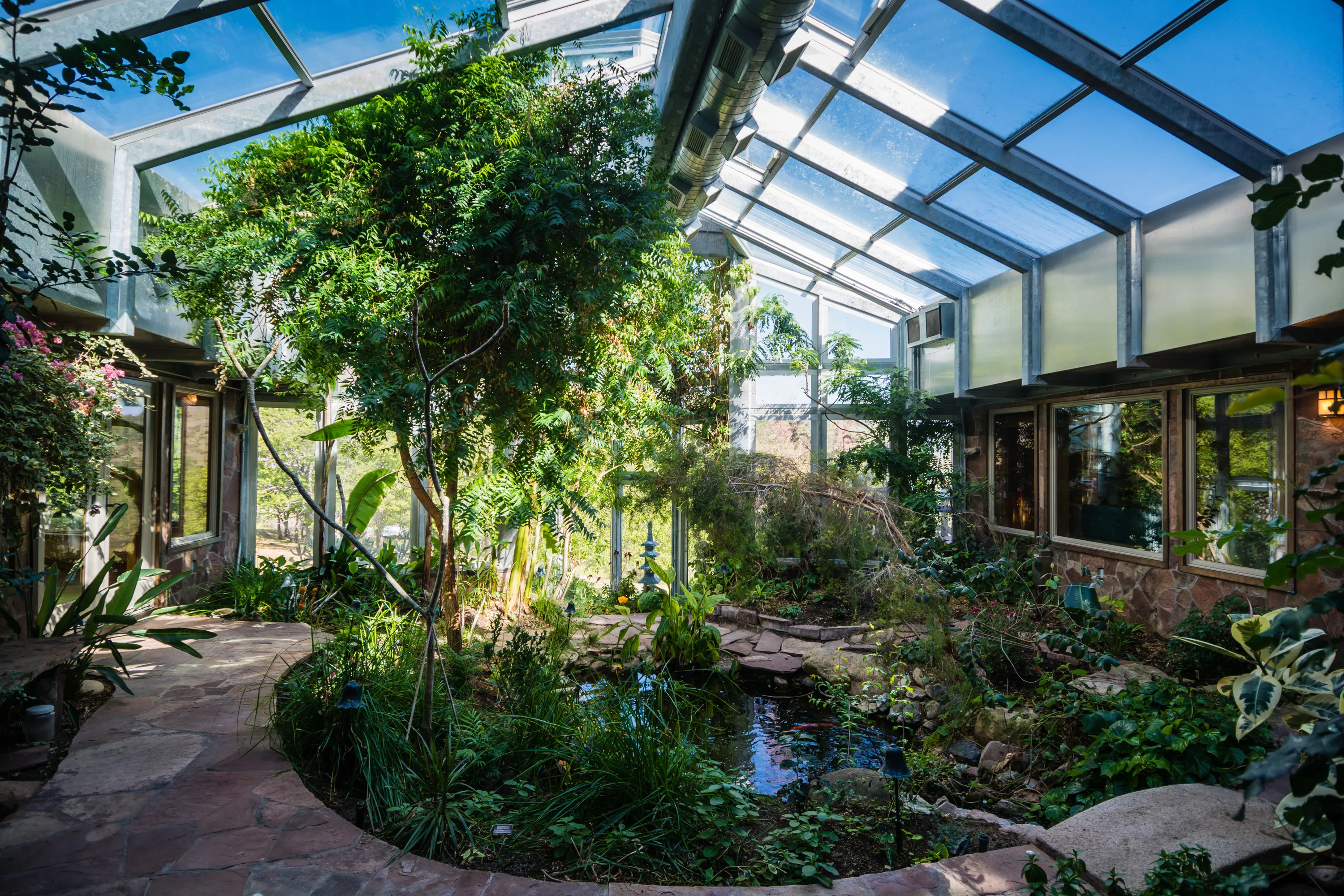 3300 Butler Creek Road, Ashland, Oregon 97520 - circle-of-teran-3300-butler-creek-rd-ashland-or-luxury-real-estate-18_nijgrm