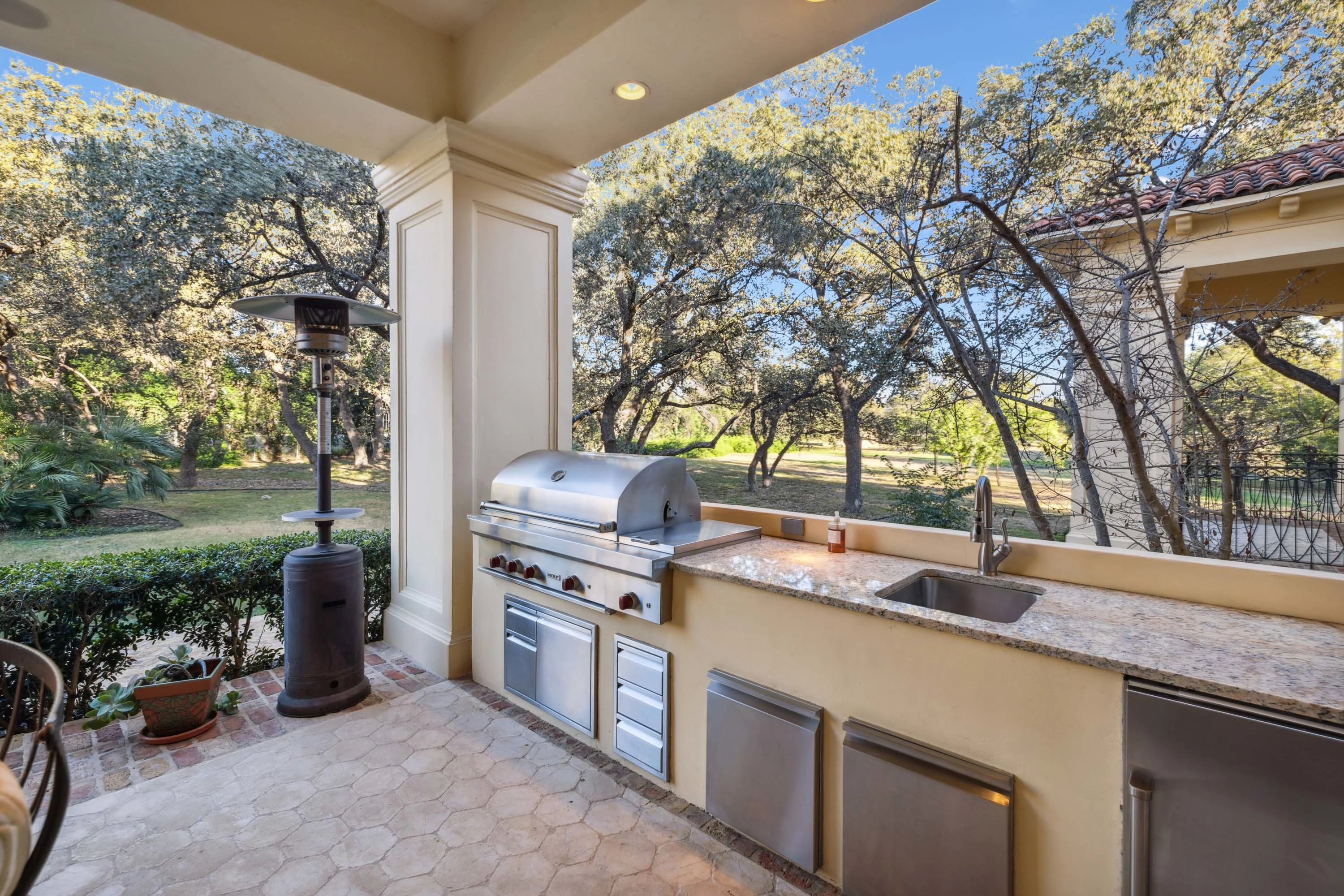 136 S Tower Drive, Hill Country Village, San Antonio Area, Texas 78232 - 58_136_S_Tower_rneysz