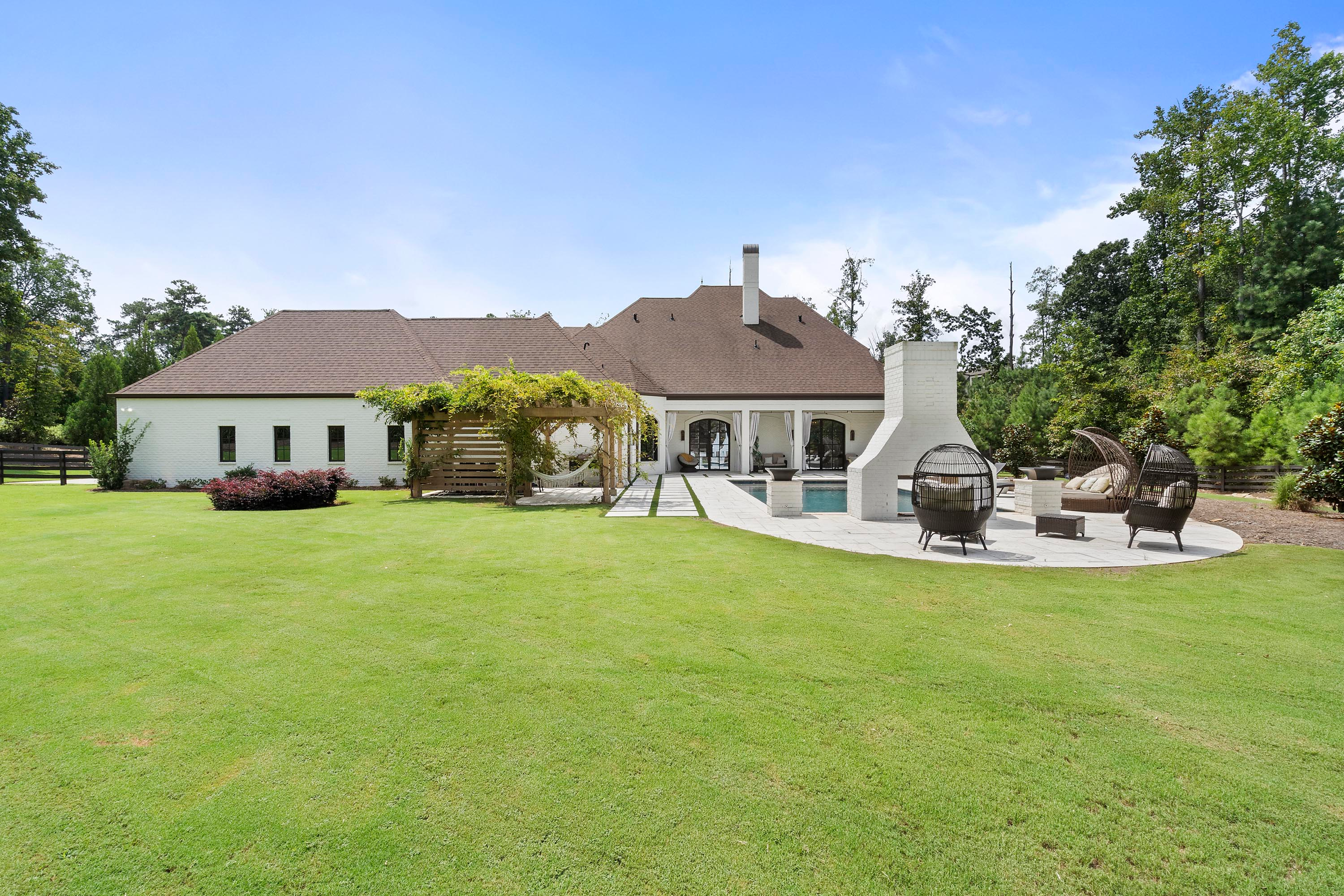 59 2242 Shoal Creek Rd - Luxury Real Estate - Concierge Auctions