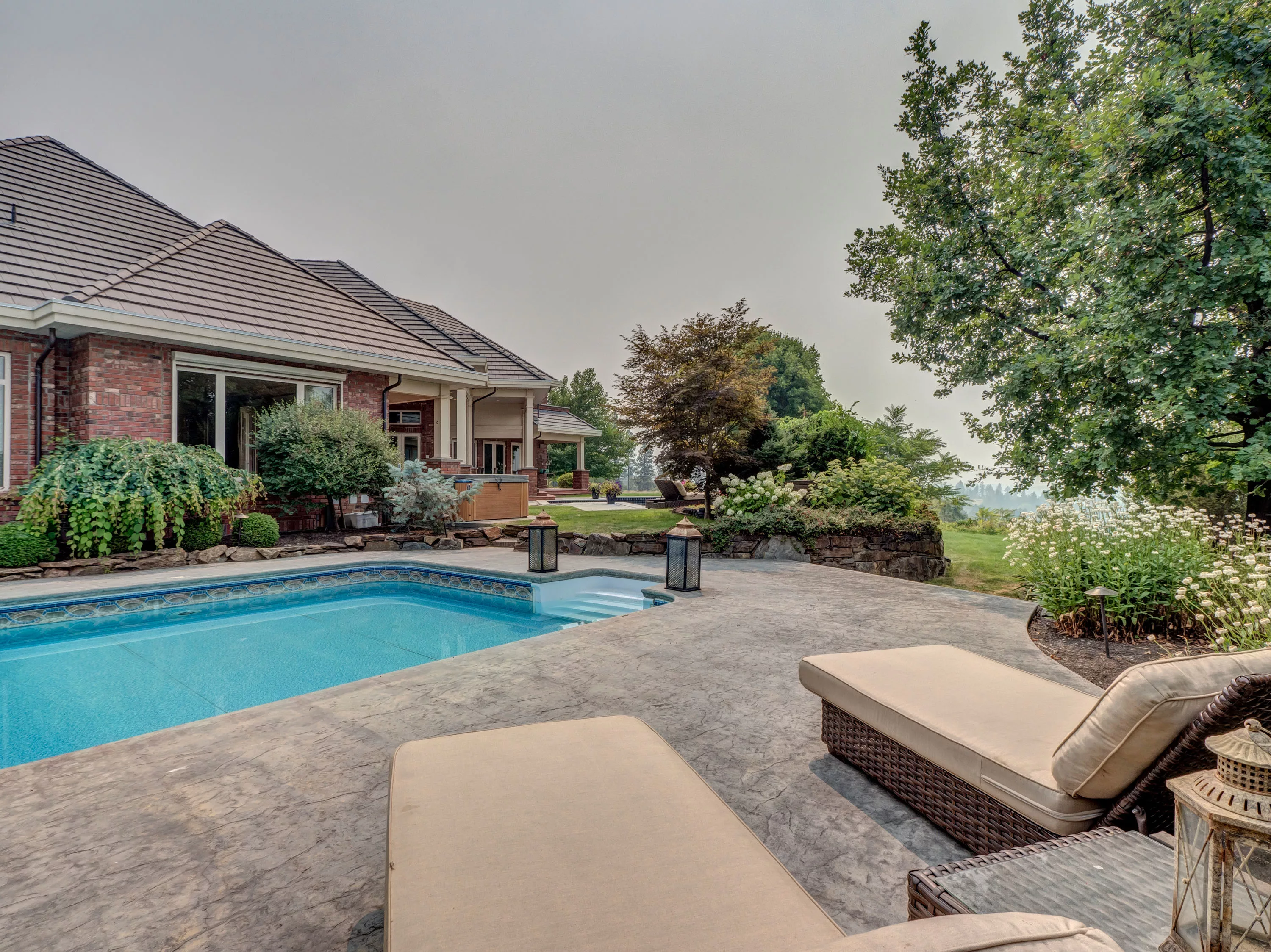2830 East Kelowna Road, Kelowna, British Columbia V1W 4H5, Canada - 2830-east-kelowna-road-east-kelowna-british-columbia-canada_23_fvpa5t