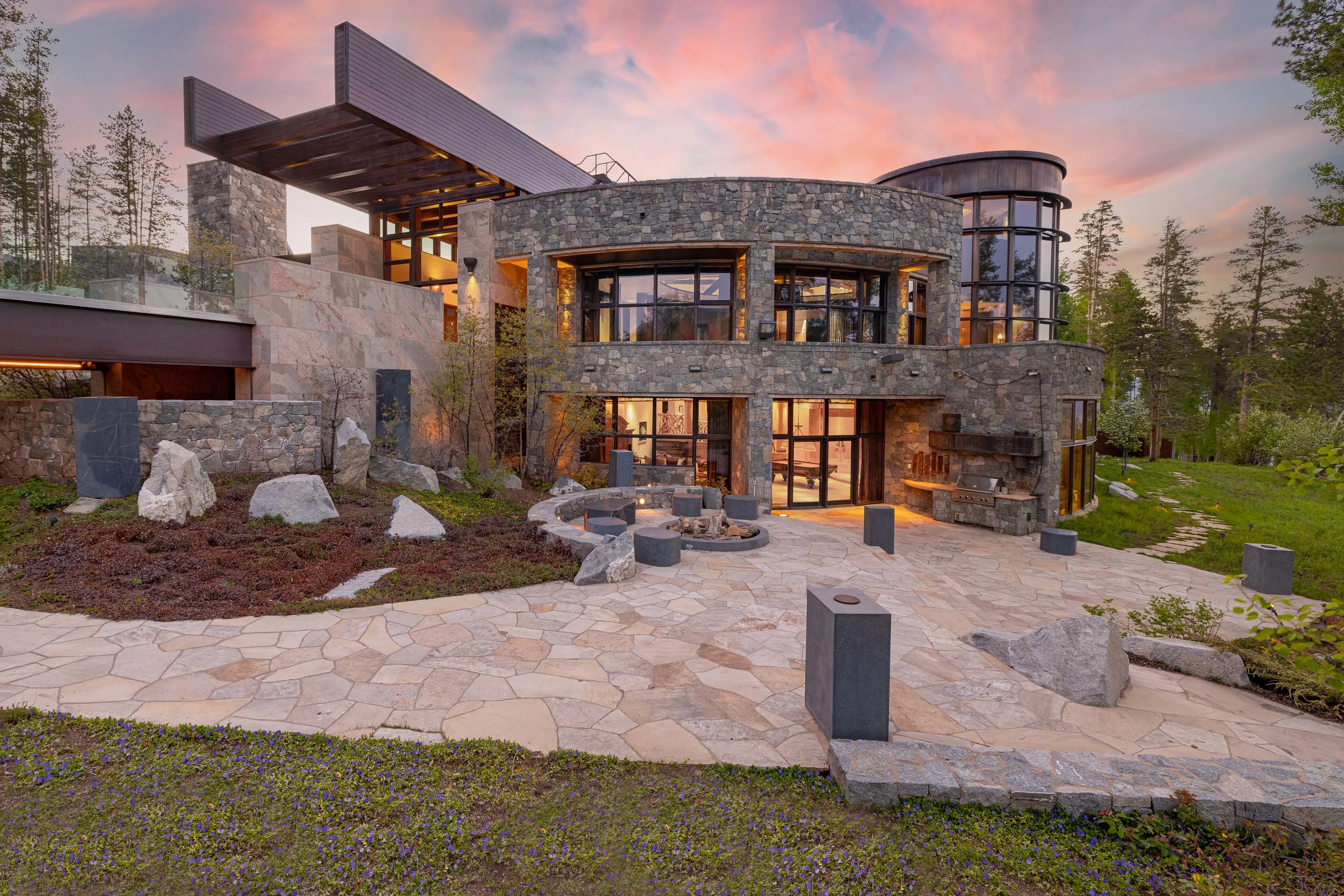 2400 & 1683 Casteel Creek Road, Edwards, Vail Valley, Colorado 81632 - 27_-_Main_Back_Bridge_and_Patios_16_tuieue
