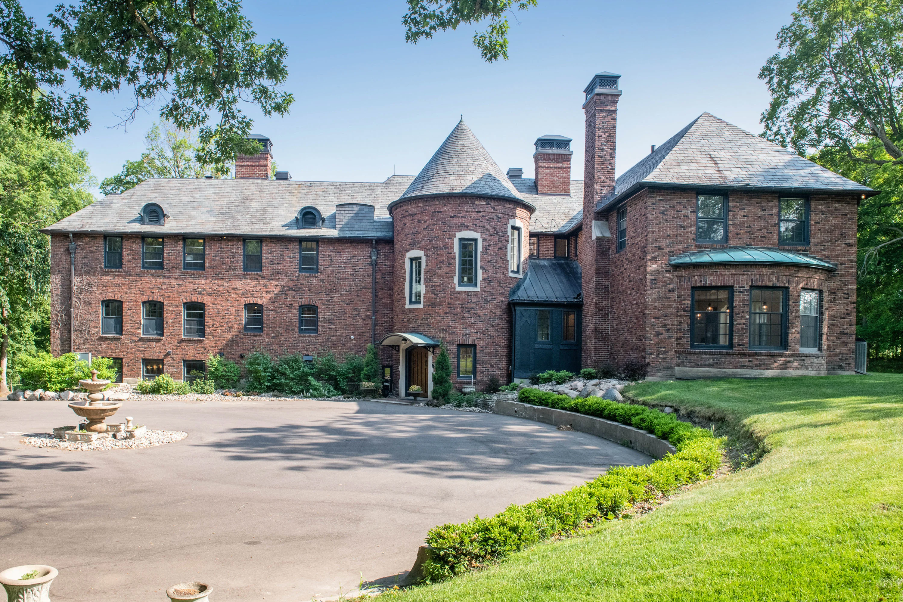1570 Fox Street, Wayzata, Minneapolis Area, Minnesota 55391 - 1570_Fox_Street_05_nxzln7