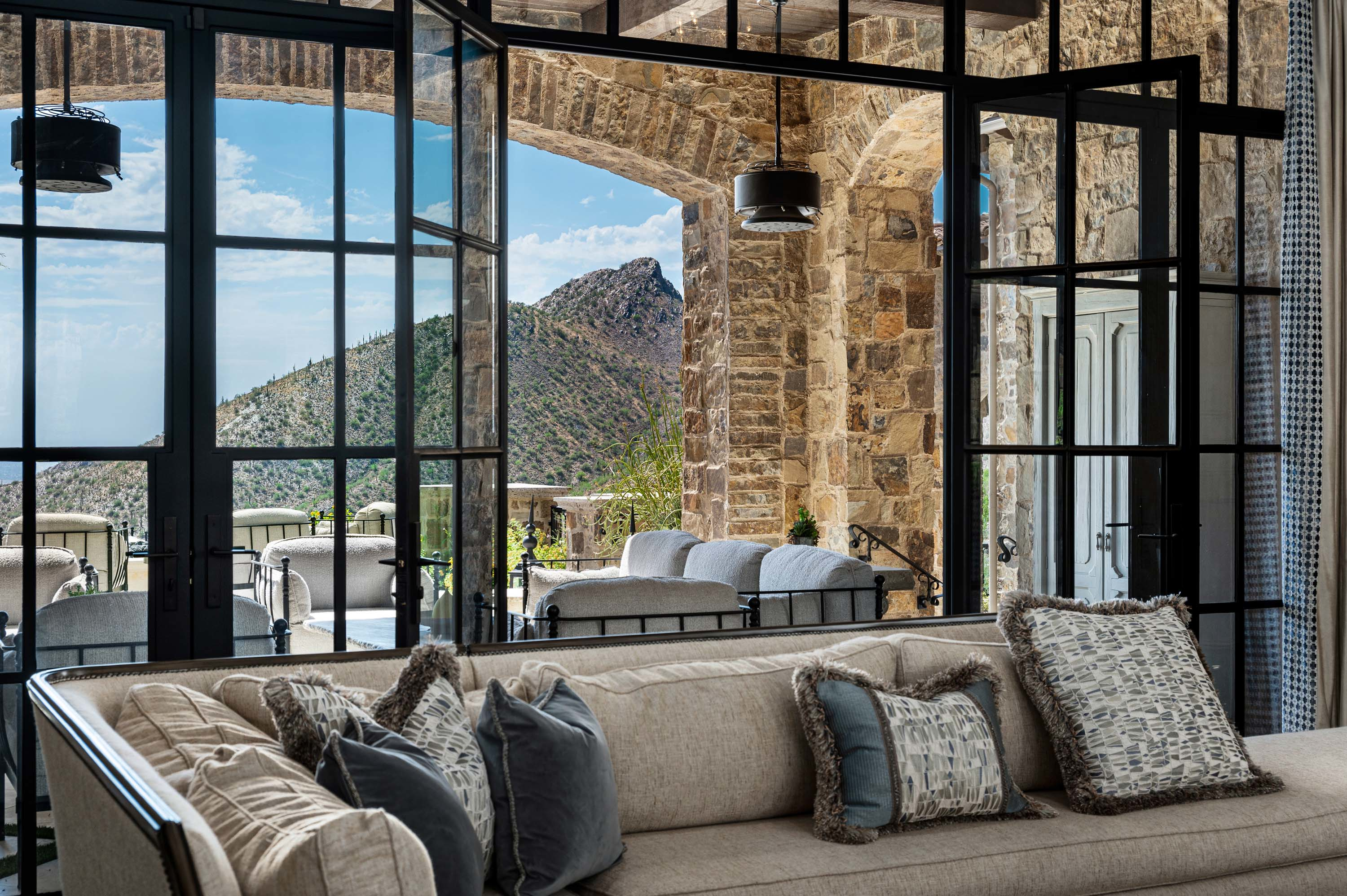 16 11200 E Canyon Cross Way, Scottsdale, AZ 85255 - Luxury Real Estate - Concierge Auctions