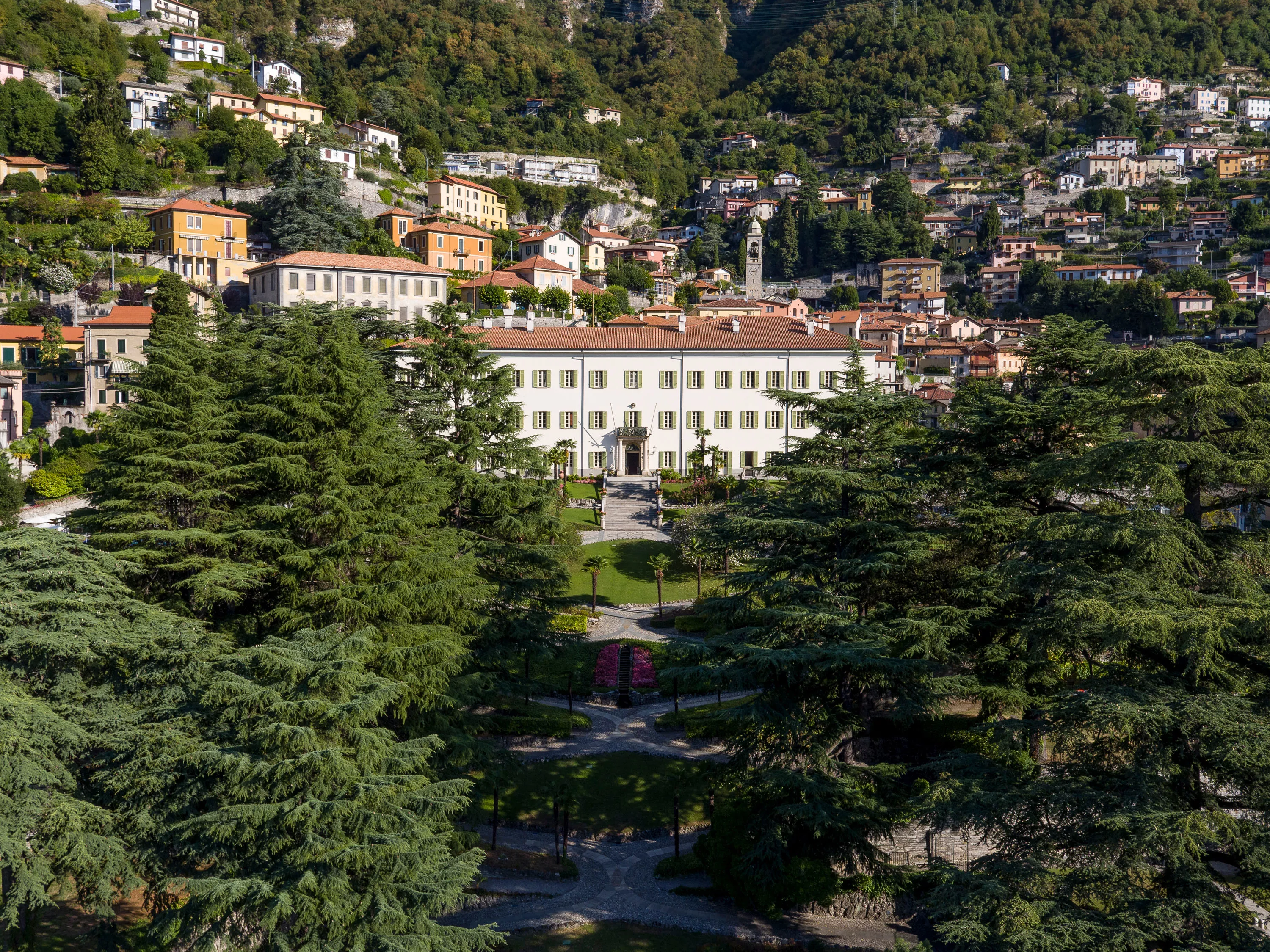 Via Besana 59, Lake Como, Como 22010 , Italy - villa_passalacqua_01_krn90u