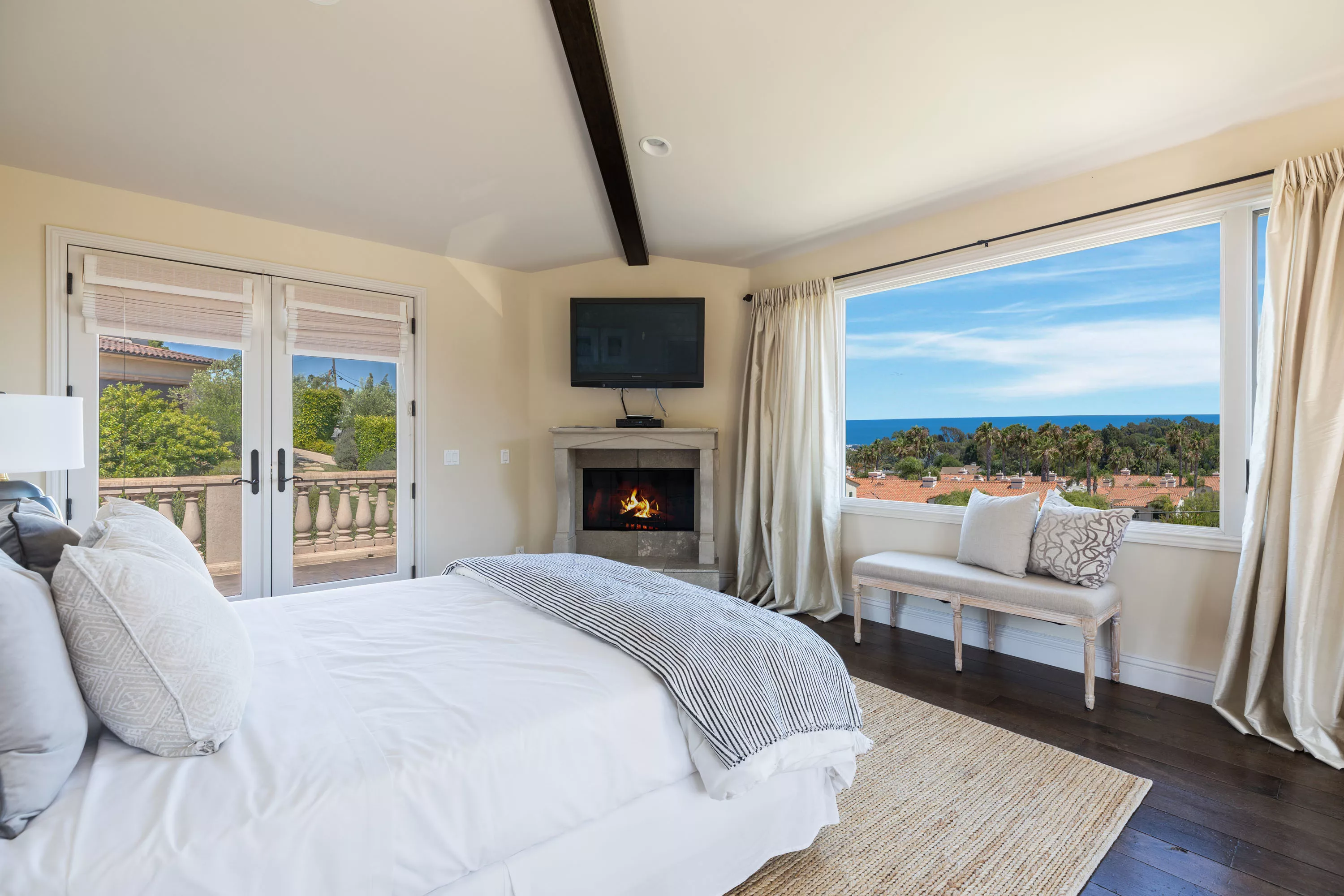 6401 Zumirez Drive, Malibu, California 90265 - 6401-zumirez-drive-malibu-california25_lxsbuz