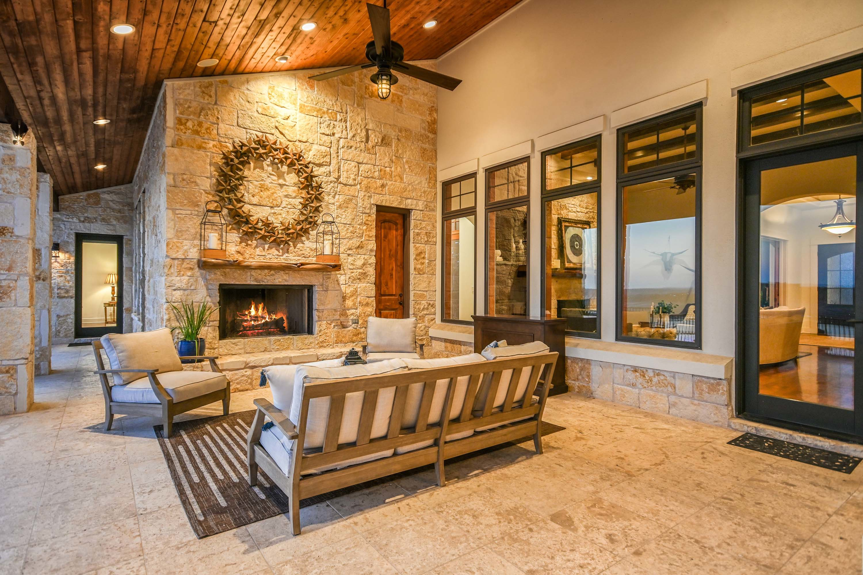 30 6504 Lantern View Dr - Luxury Real Estate - Concierge Auctions