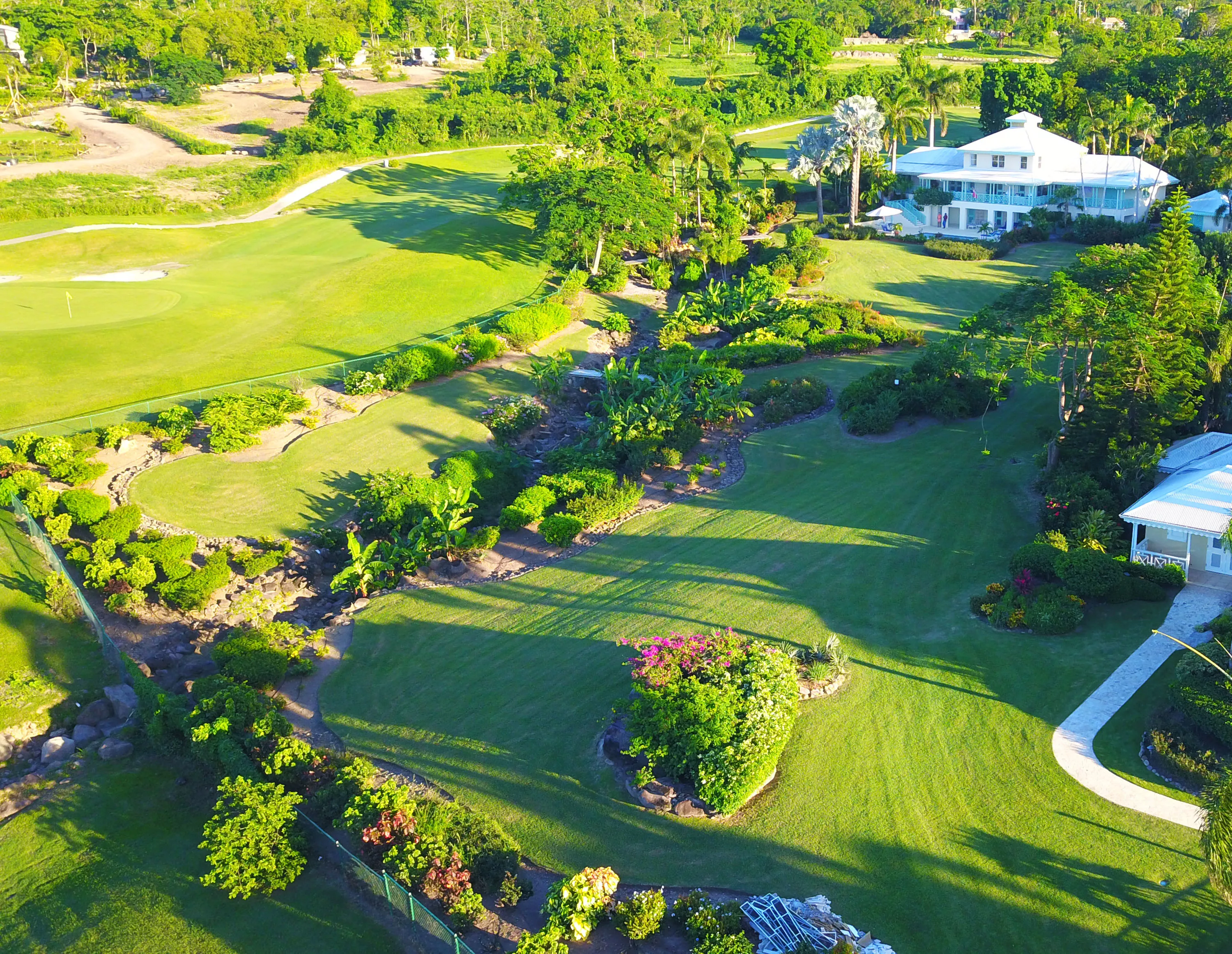 Villa 1910 Mahogany Hill Estates, Four Seasons Resort, Saint Kitts And Nevis, Nevis KN1201, West Indies - nevisian-grand-villa-four-seasons-resort-nevis36_tpqzqg