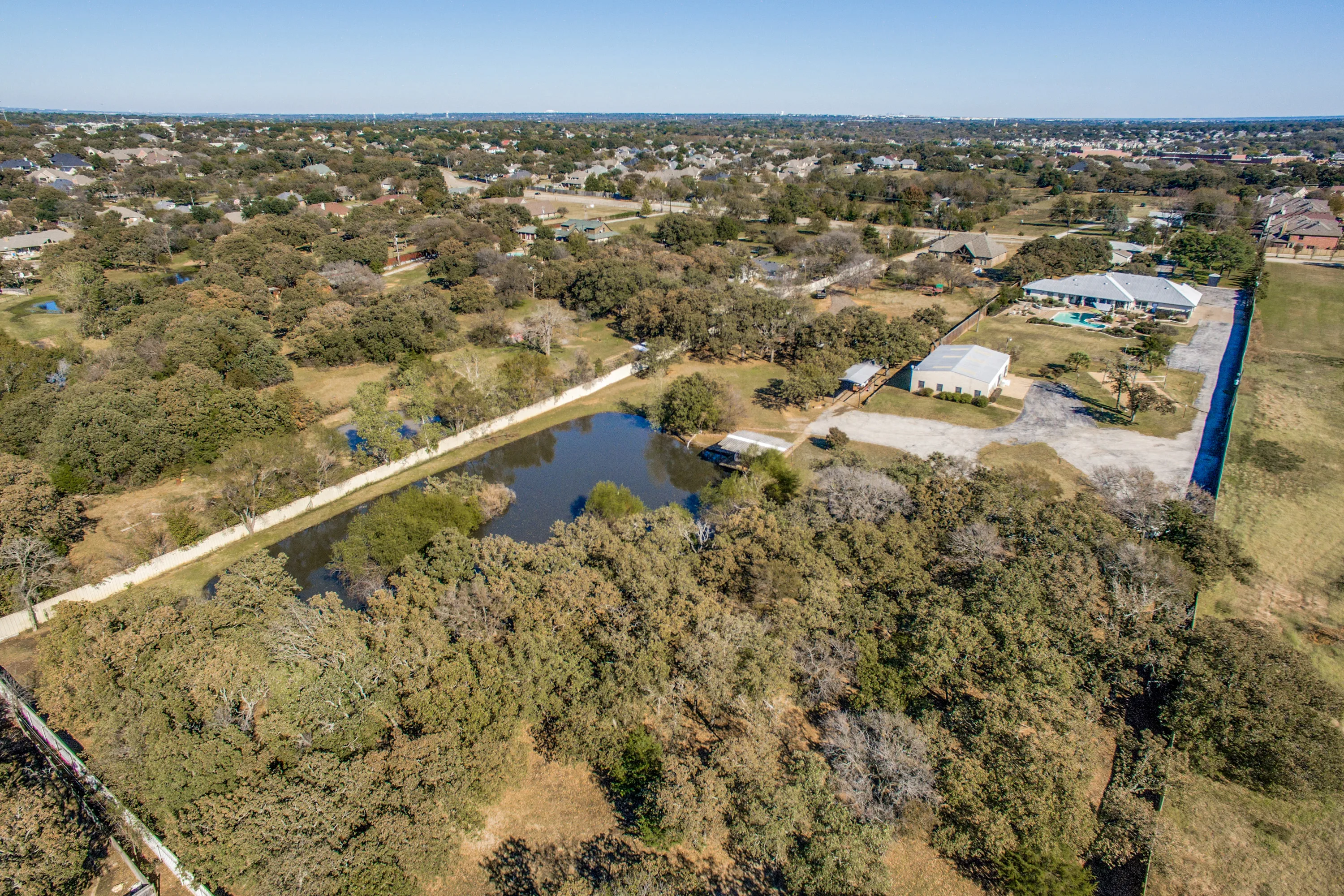 909 Little School Road, Dallas/Fort Worth, Texas 76060 - 909-little-school-road-kennedale-texas36_eixi3n