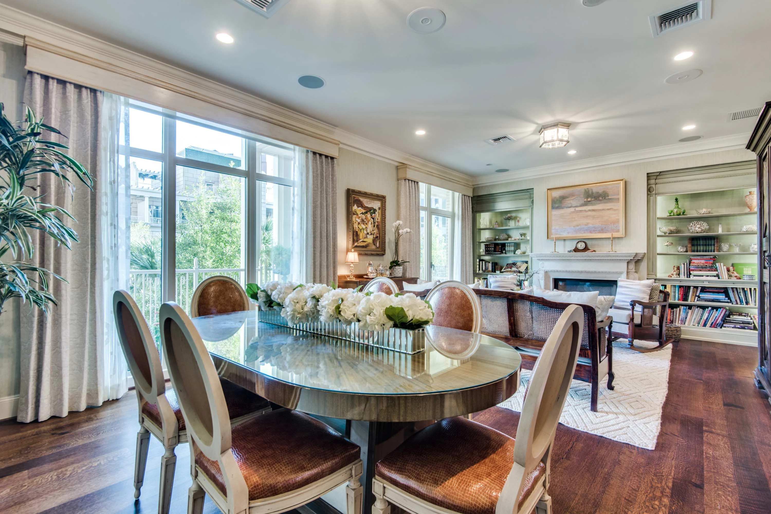 2555 North Pearl Street, #202, Ritz-Carlton Residences, Dallas, Texas 75201 - 2555-north-pearl-street-dallas-texas_06_m93jgl
