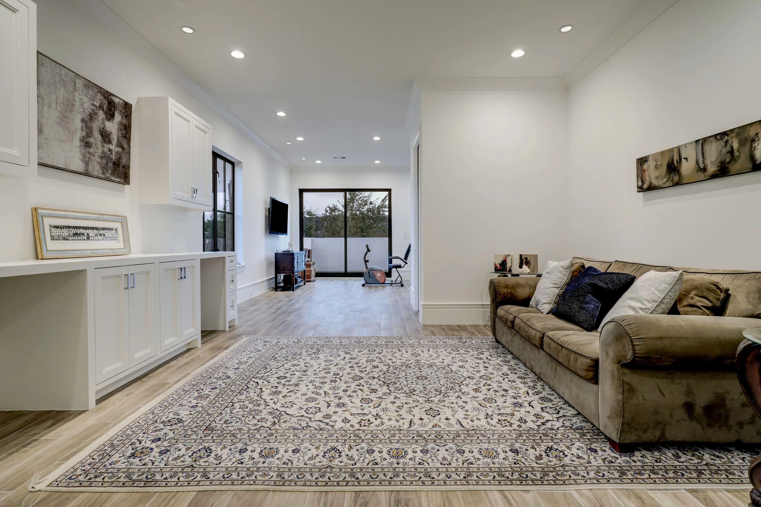 2501 Addison Road, Houston, Texas 77030 - 2501-addison-road-houston-texas33_w3nneg