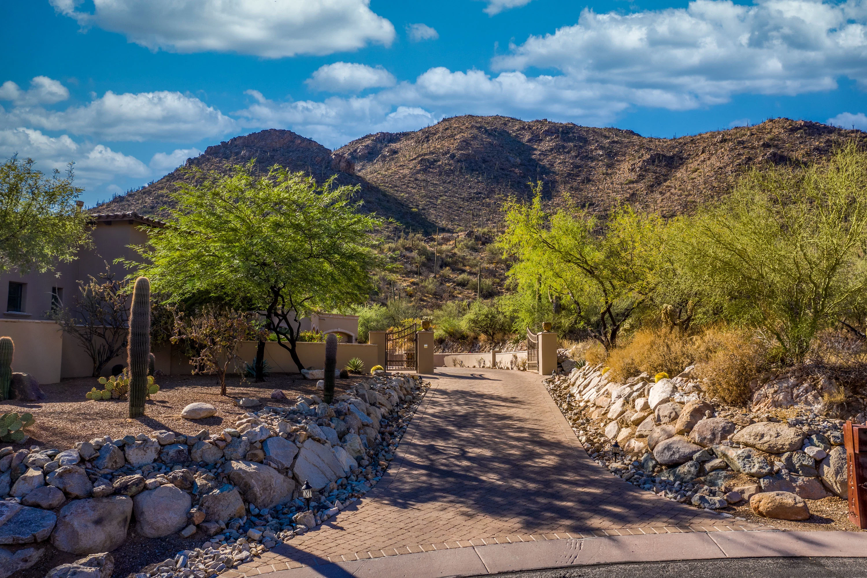 15275 North Silent Vista Court, Marana, Tucson Area, Arizona 85658 - 15275_N_Silent_Vista_Ct_03_x49ukc